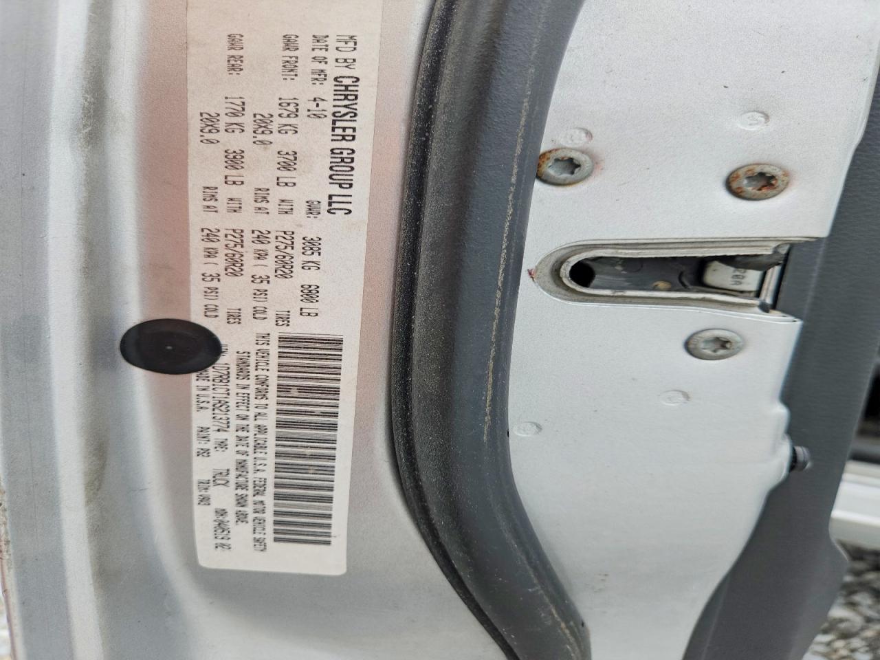 2010 Dodge Ram 1500 Silver vin: 1D7RB1CT1AS213774