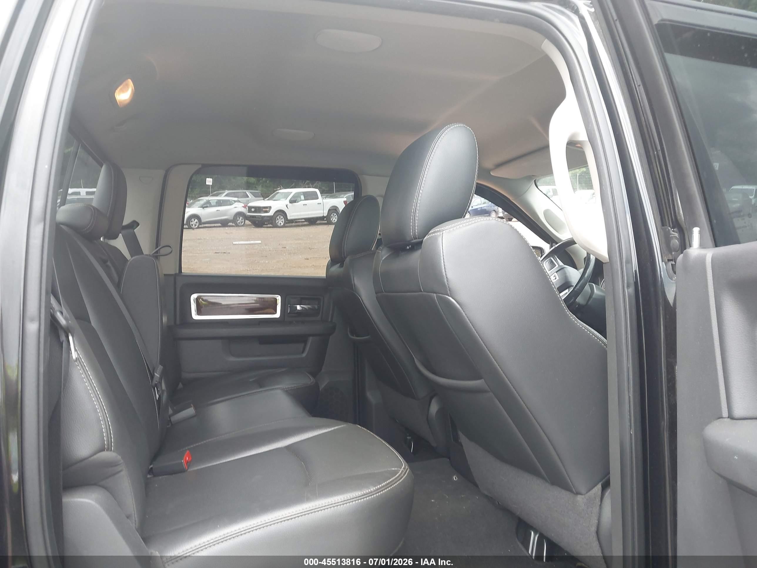 2011 Ram Ram 1500 Laramie Black vin: 1D7RB1CT1BS550768