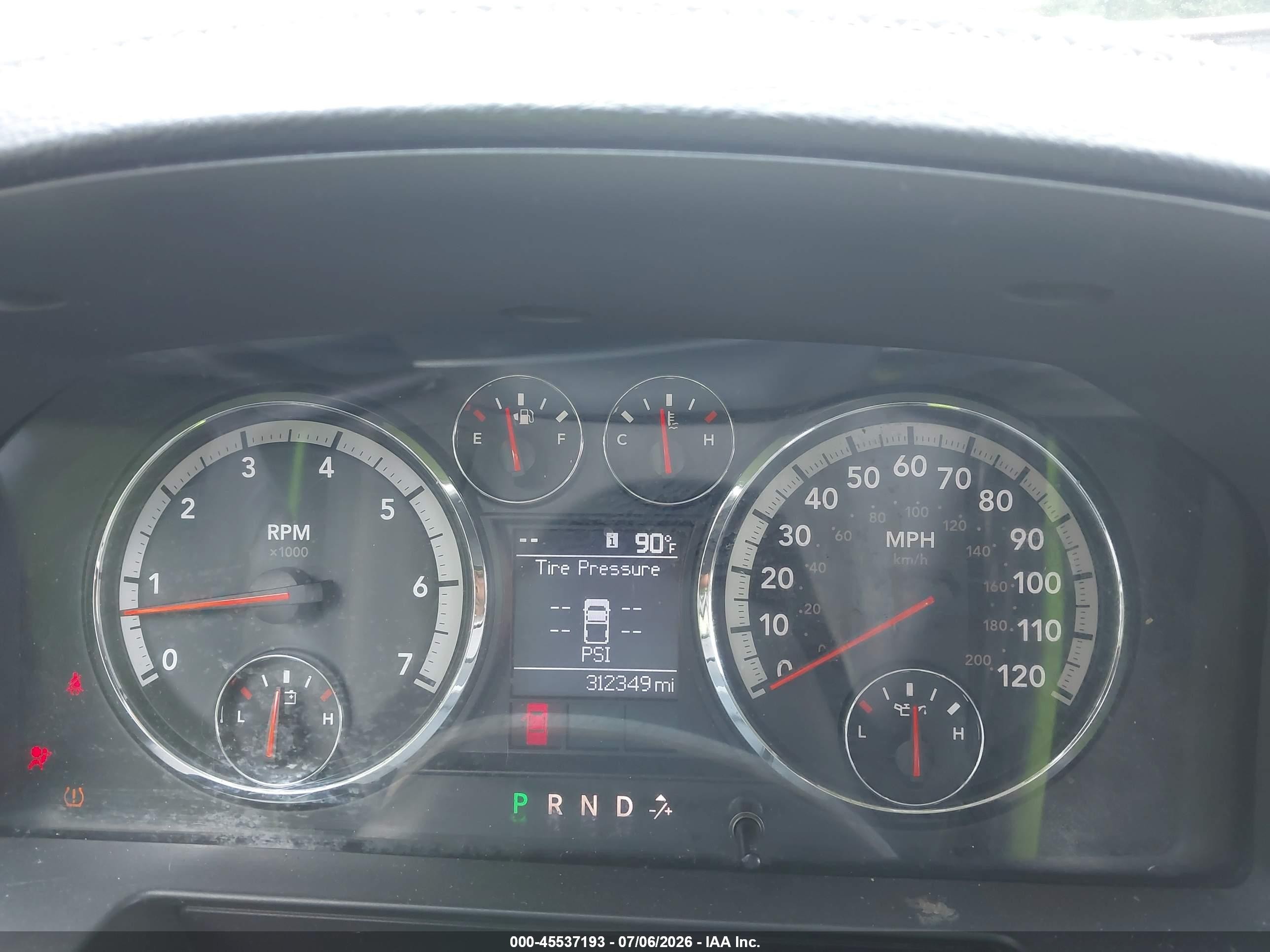 2010 Dodge Ram 1500 Slt/sport/trx Red vin: 1D7RB1CT2AS179716