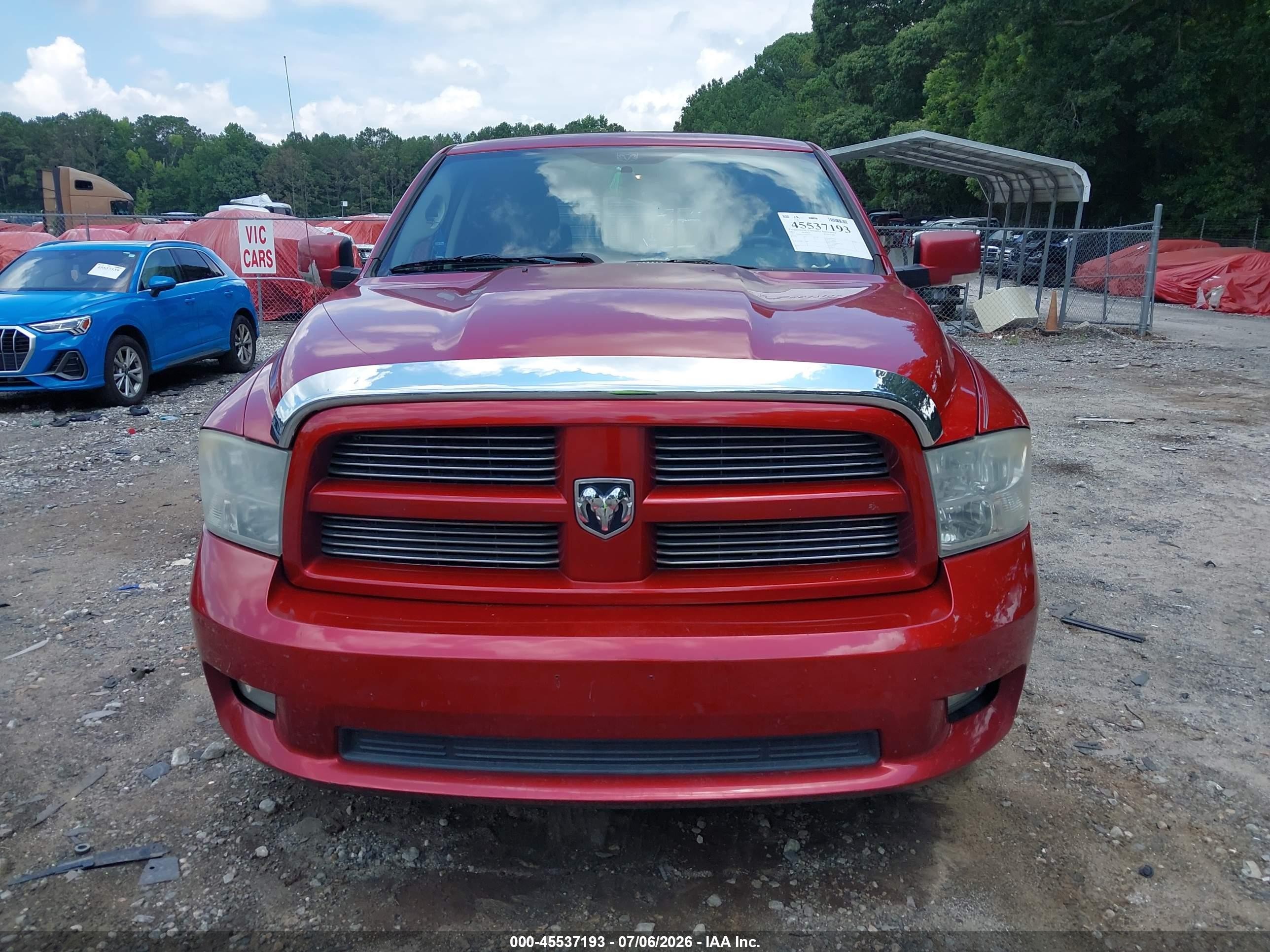 2010 Dodge Ram 1500 Slt/sport/trx Red vin: 1D7RB1CT2AS179716