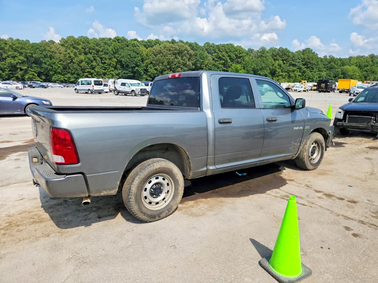 2010 Dodge Ram 1500 Gray vin: 1D7RB1CT2AS237825