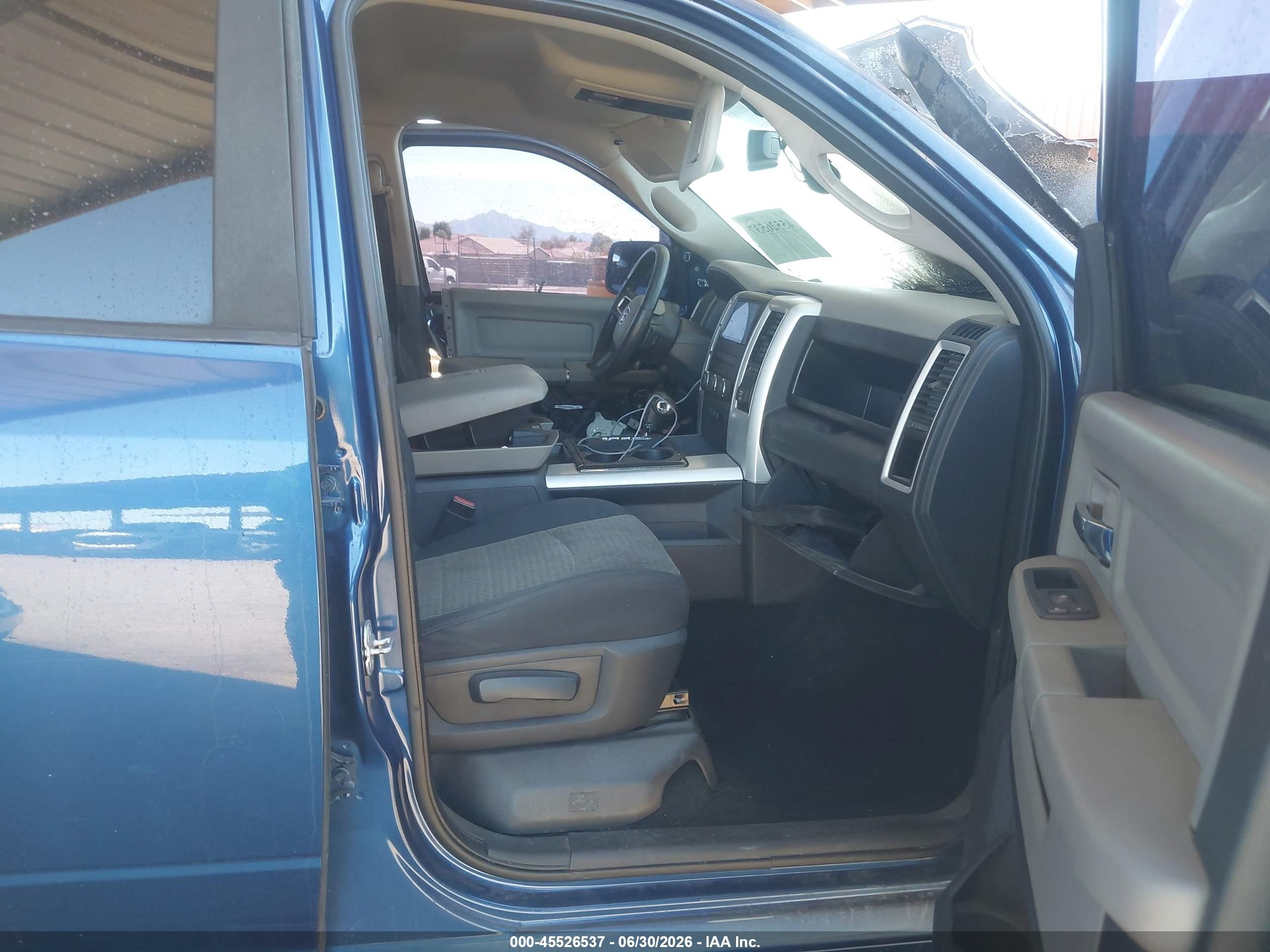 2010 Dodge Ram 1500 Slt/sport/trx Blue vin: 1D7RB1CT3AS115619