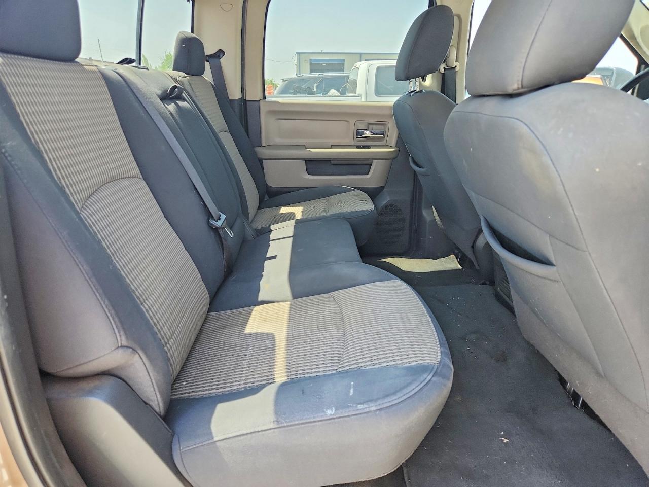2010 Dodge Ram 1500 Gold vin: 1D7RB1CT4AS248552