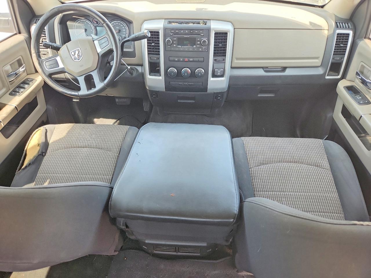 2010 Dodge Ram 1500 Gold vin: 1D7RB1CT4AS248552