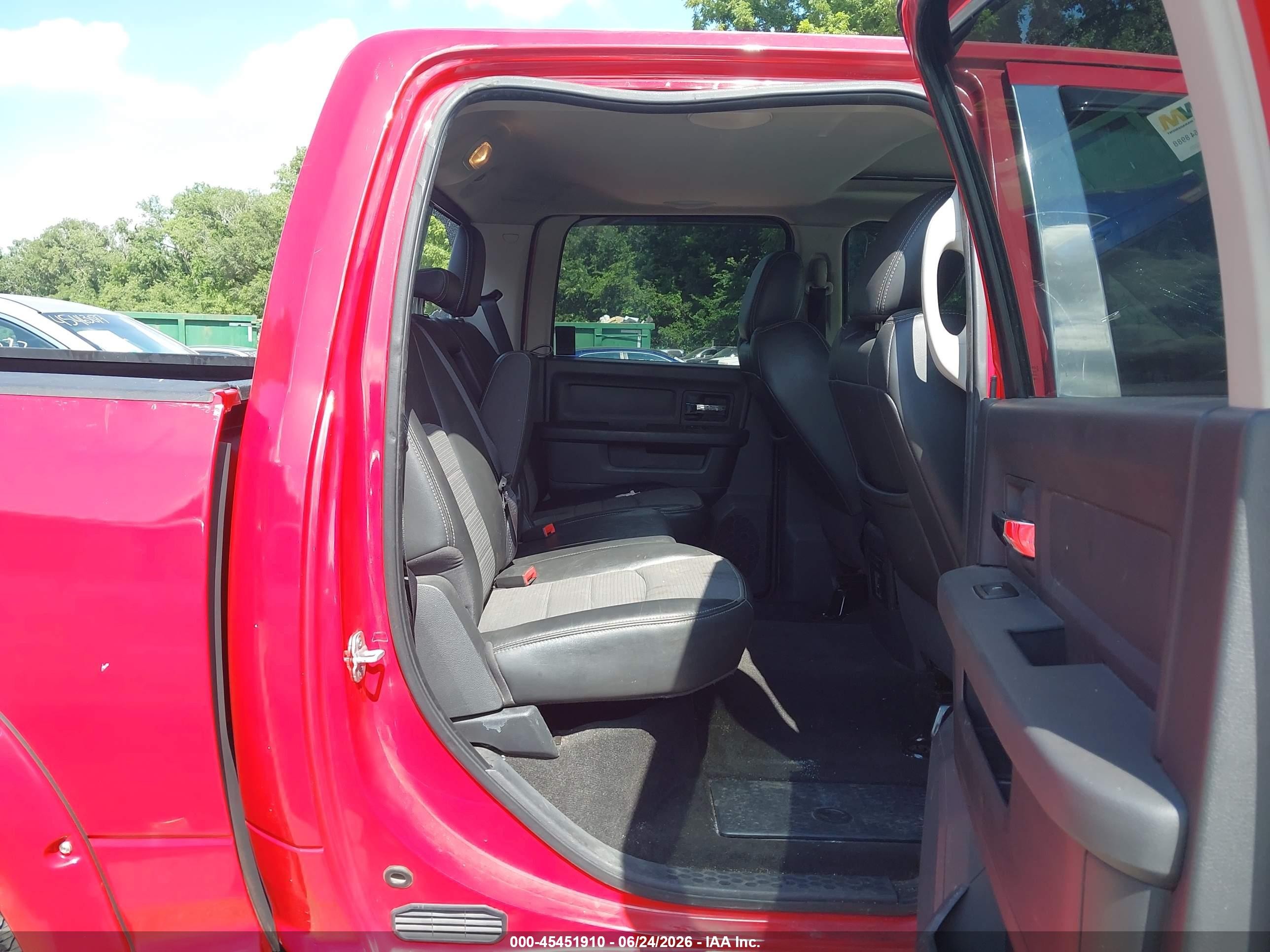 2011 Ram Ram 1500 Sport Красный vin: 1D7RB1CT4BS614866