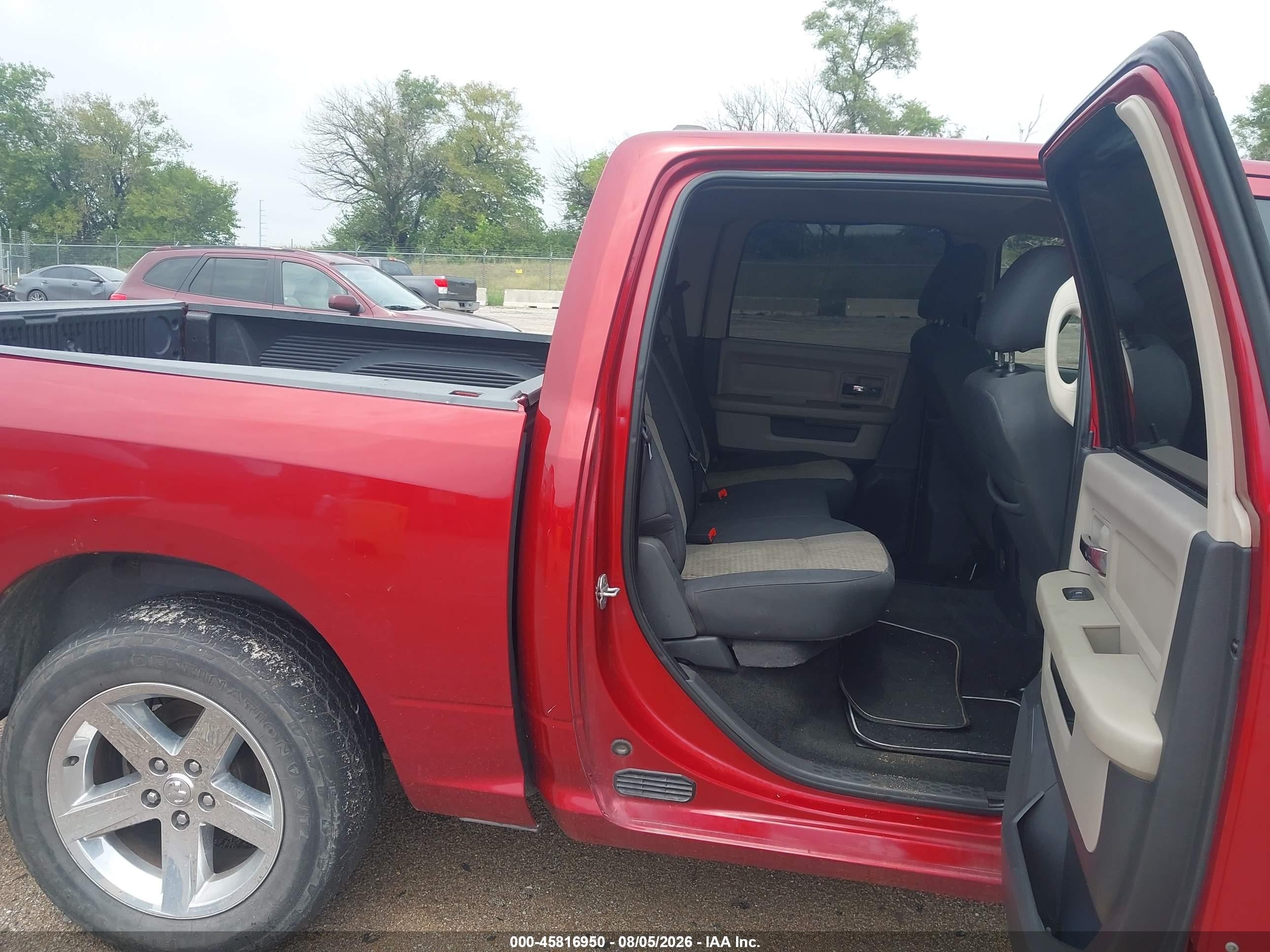 2011 Ram Ram 1500 Slt Красный vin: 1D7RB1CT4BS615337