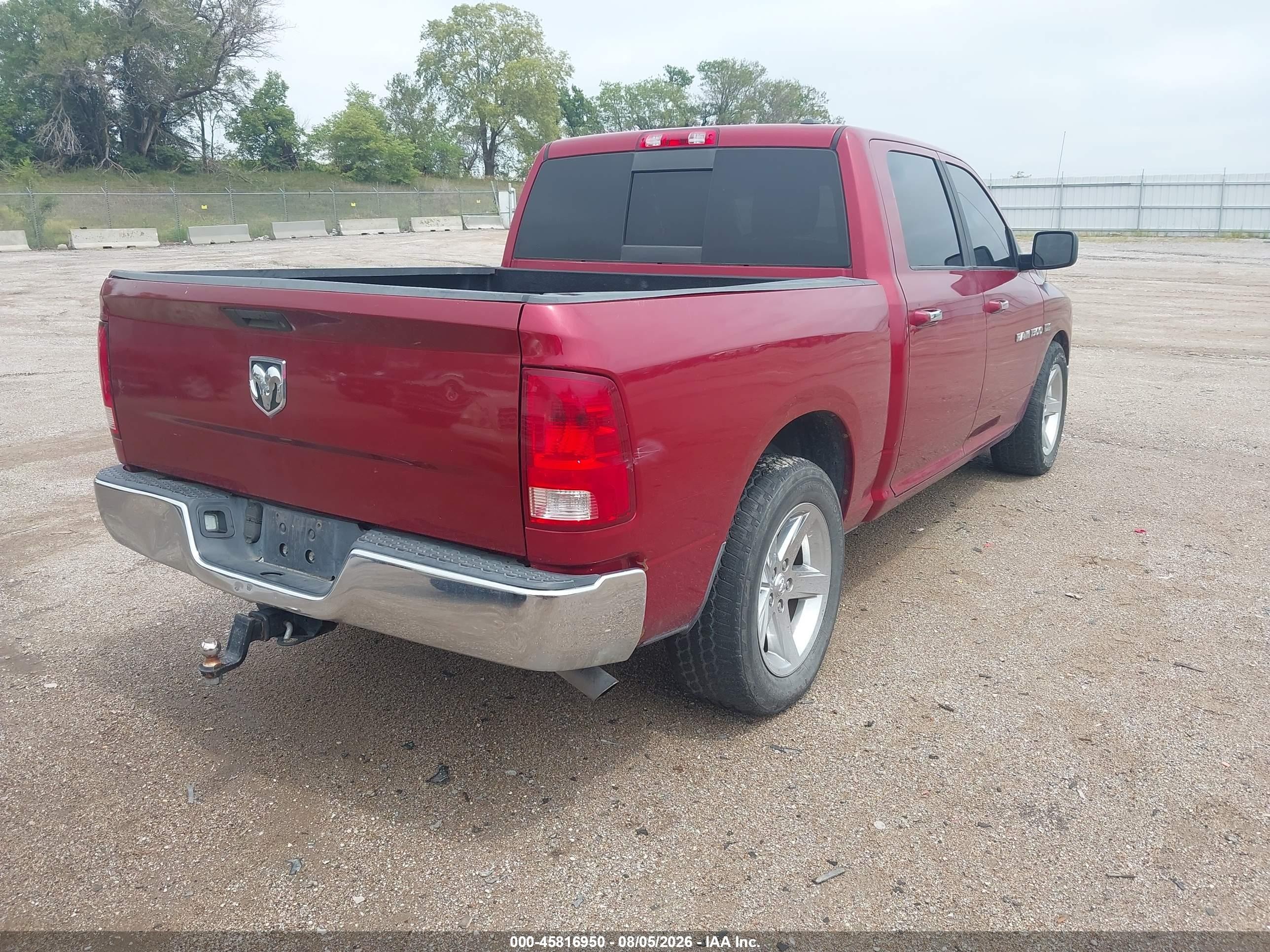 2011 Ram Ram 1500 Slt Красный vin: 1D7RB1CT4BS615337