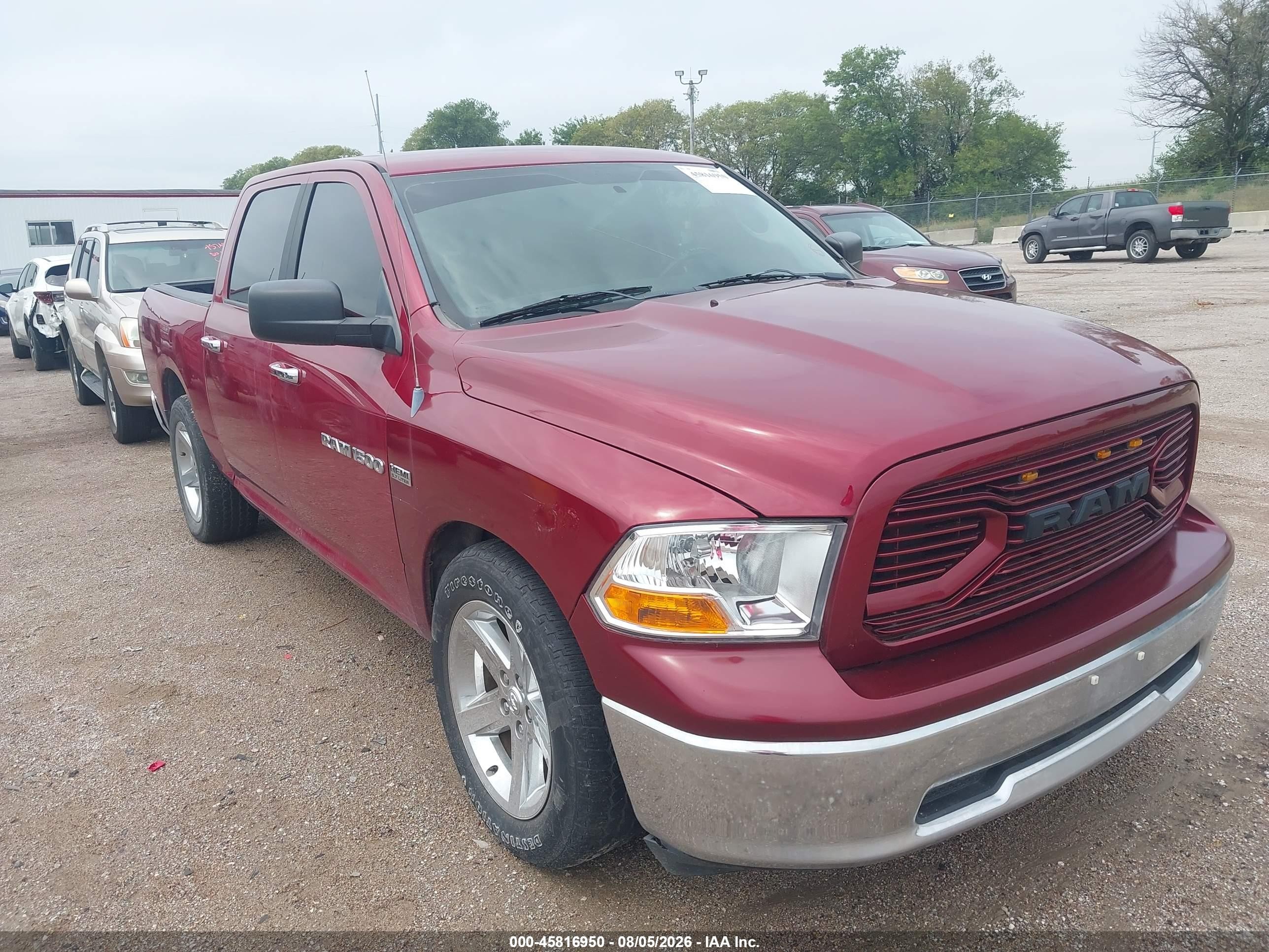 2011 Ram Ram 1500 Slt Красный vin: 1D7RB1CT4BS615337