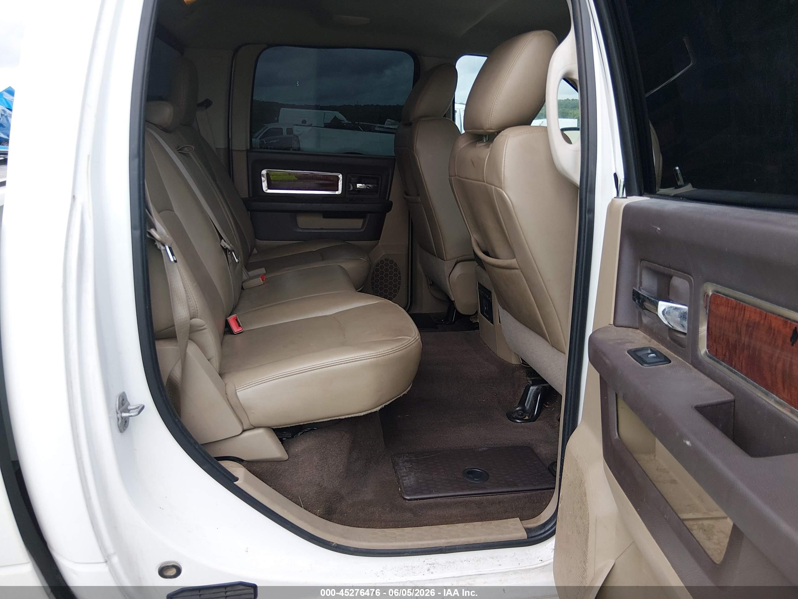 2011 Ram Ram 1500 Laramie White vin: 1D7RB1CT4BS628265
