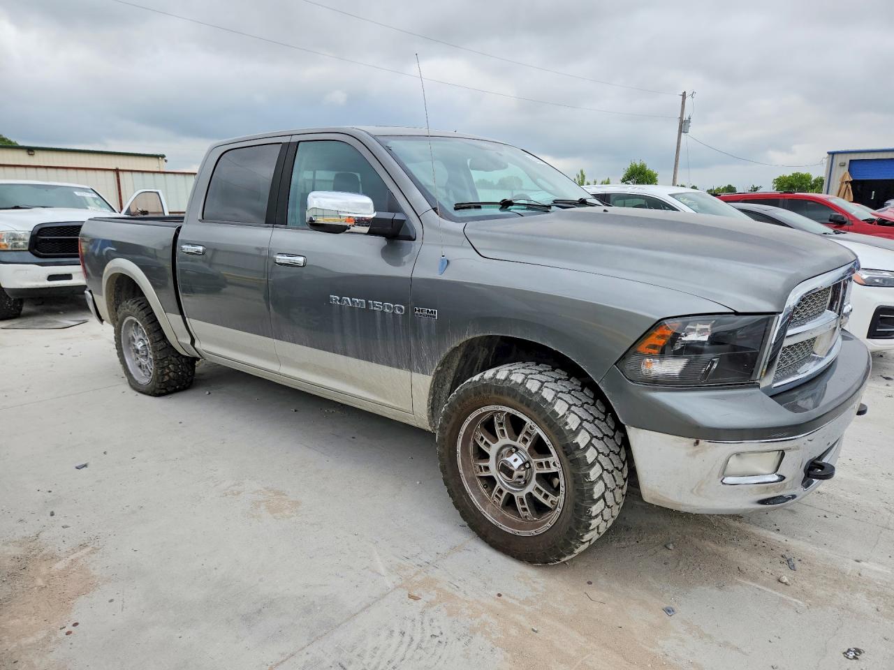 2011 Dodge Ram 1500 Gray vin: 1D7RB1CT4BS669530