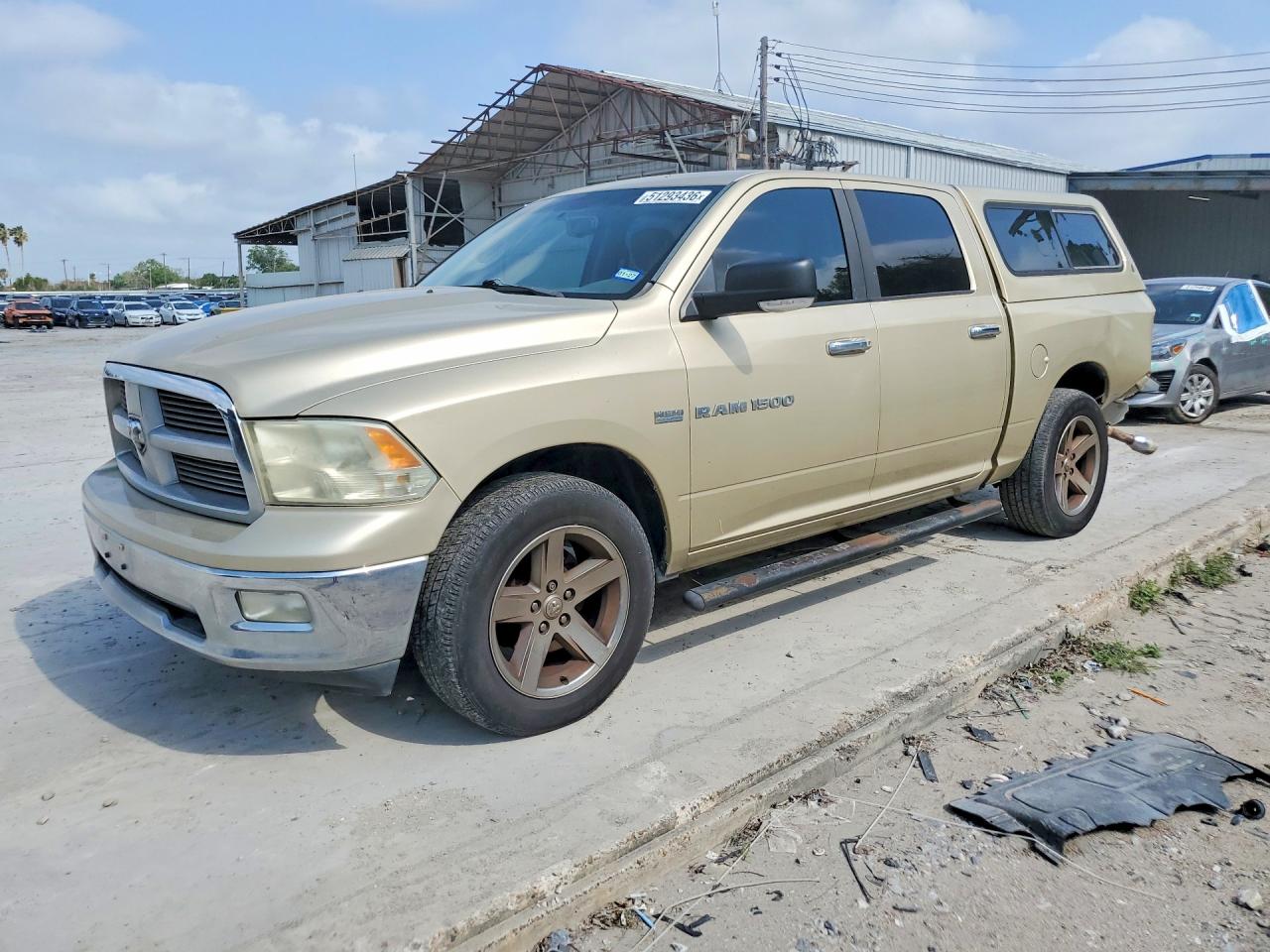 2011 Dodge Ram 1500 Gold vin: 1D7RB1CT5BS506398