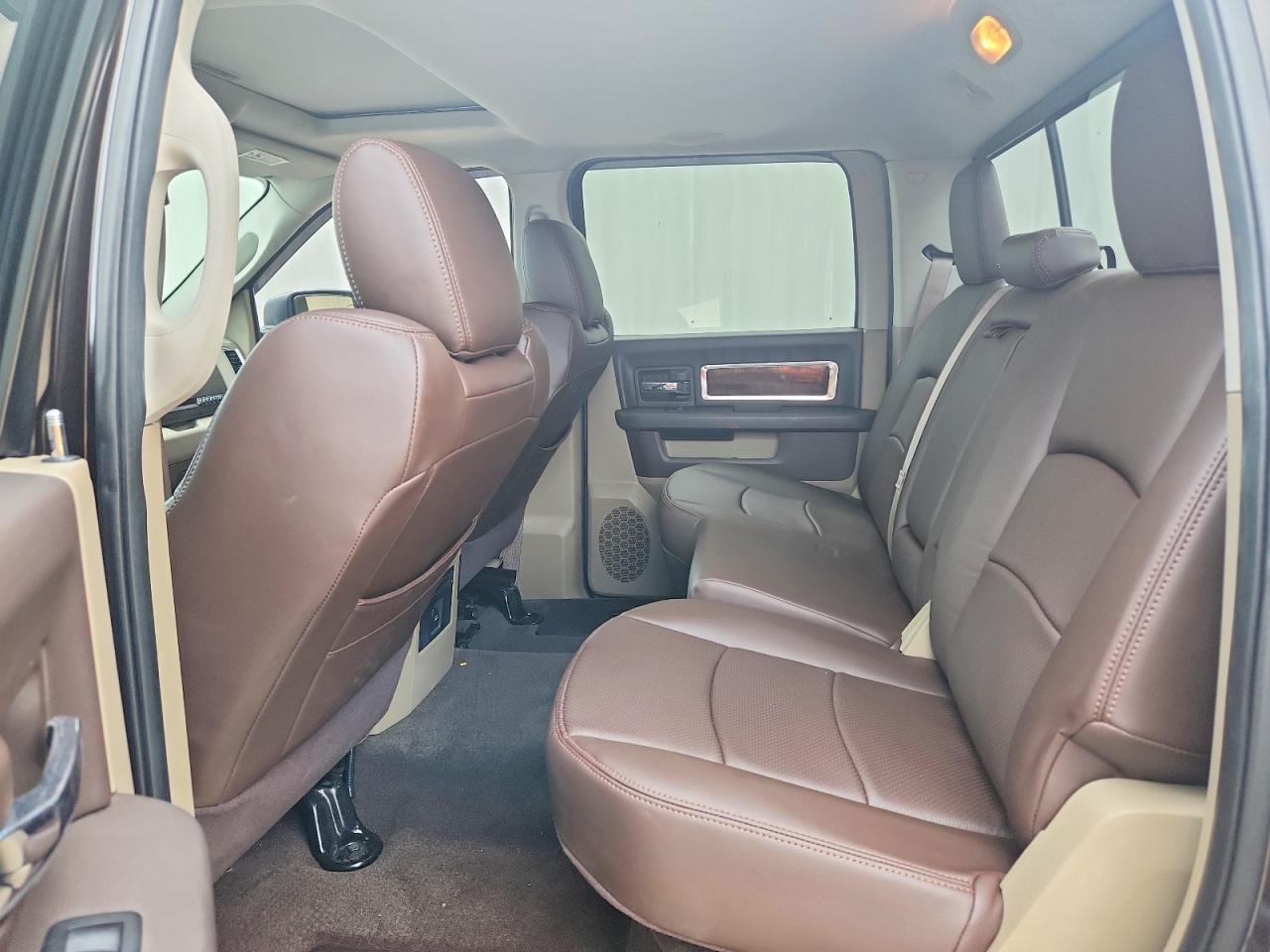 2011 Dodge Ram 1500 Фиолетовый vin: 1D7RB1CT5BS507180