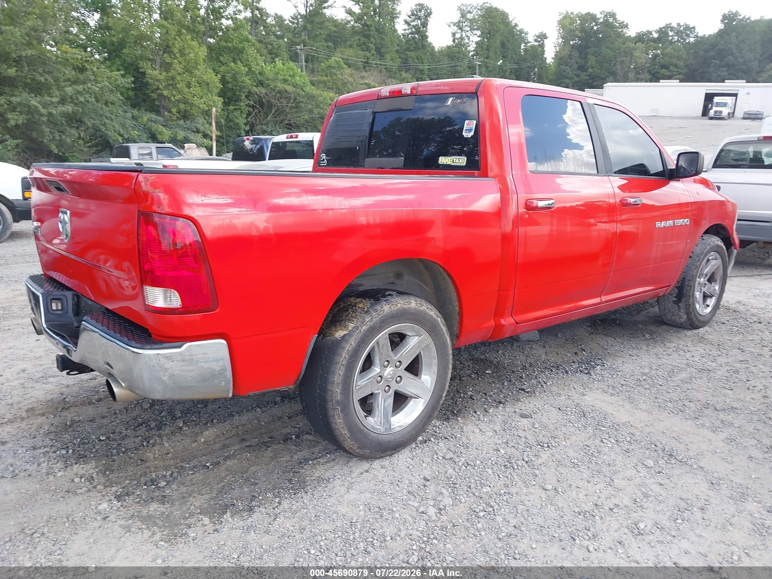2011 Ram Ram 1500 Slt Red vin: 1D7RB1CT5BS657919