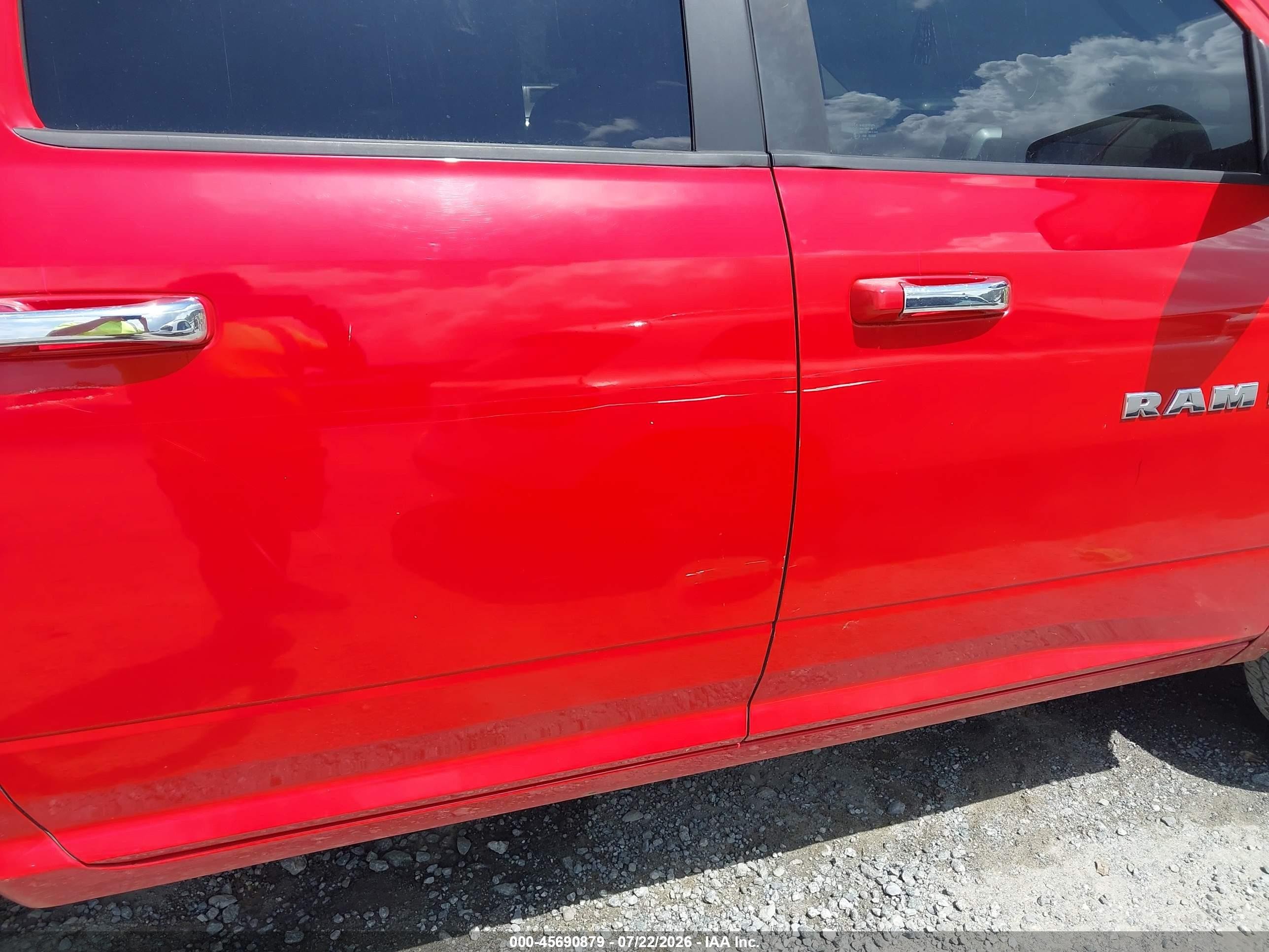 2011 Ram Ram 1500 Slt Red vin: 1D7RB1CT5BS657919
