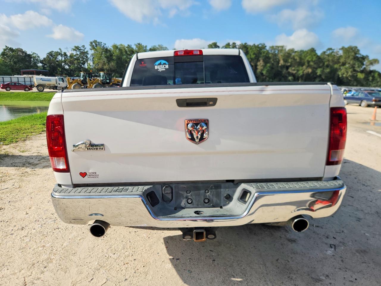2010 Dodge Ram 1500 Белый vin: 1D7RB1CT6AS205993