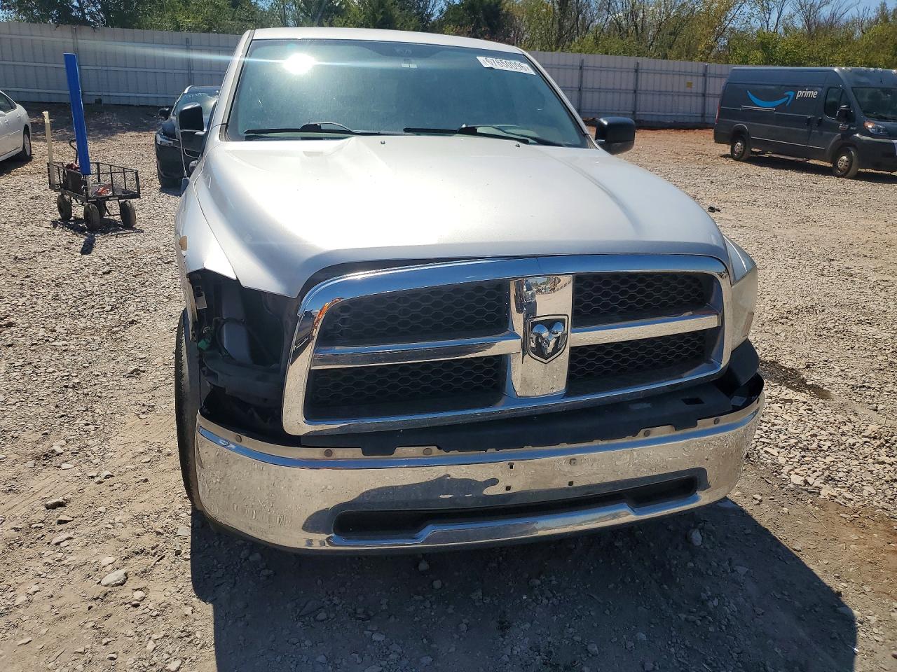 2011 Dodge Ram 1500 Серебряный vin: 1D7RB1CT6BS573964