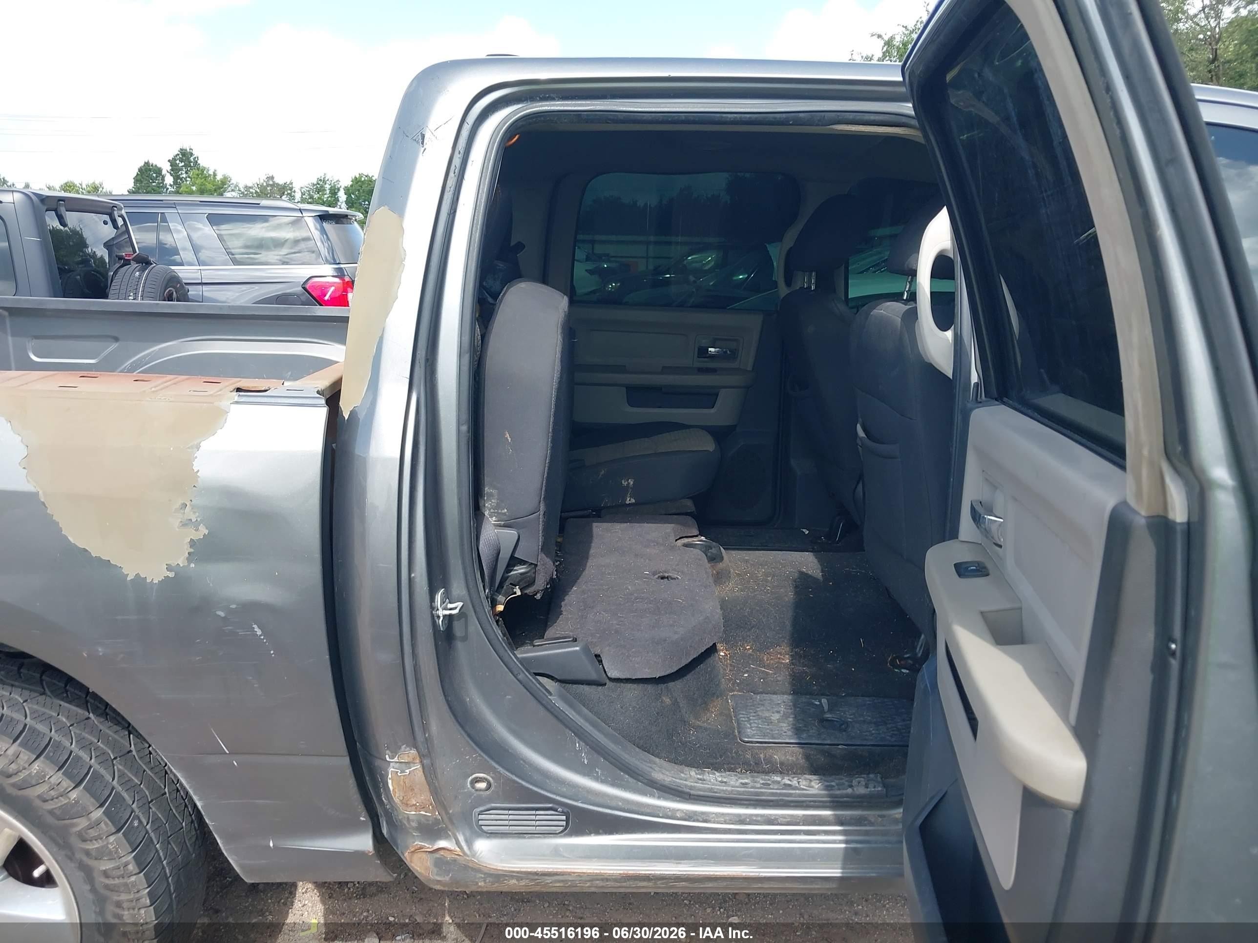2011 Ram Ram 1500 Slt Gray vin: 1D7RB1CT6BS574032