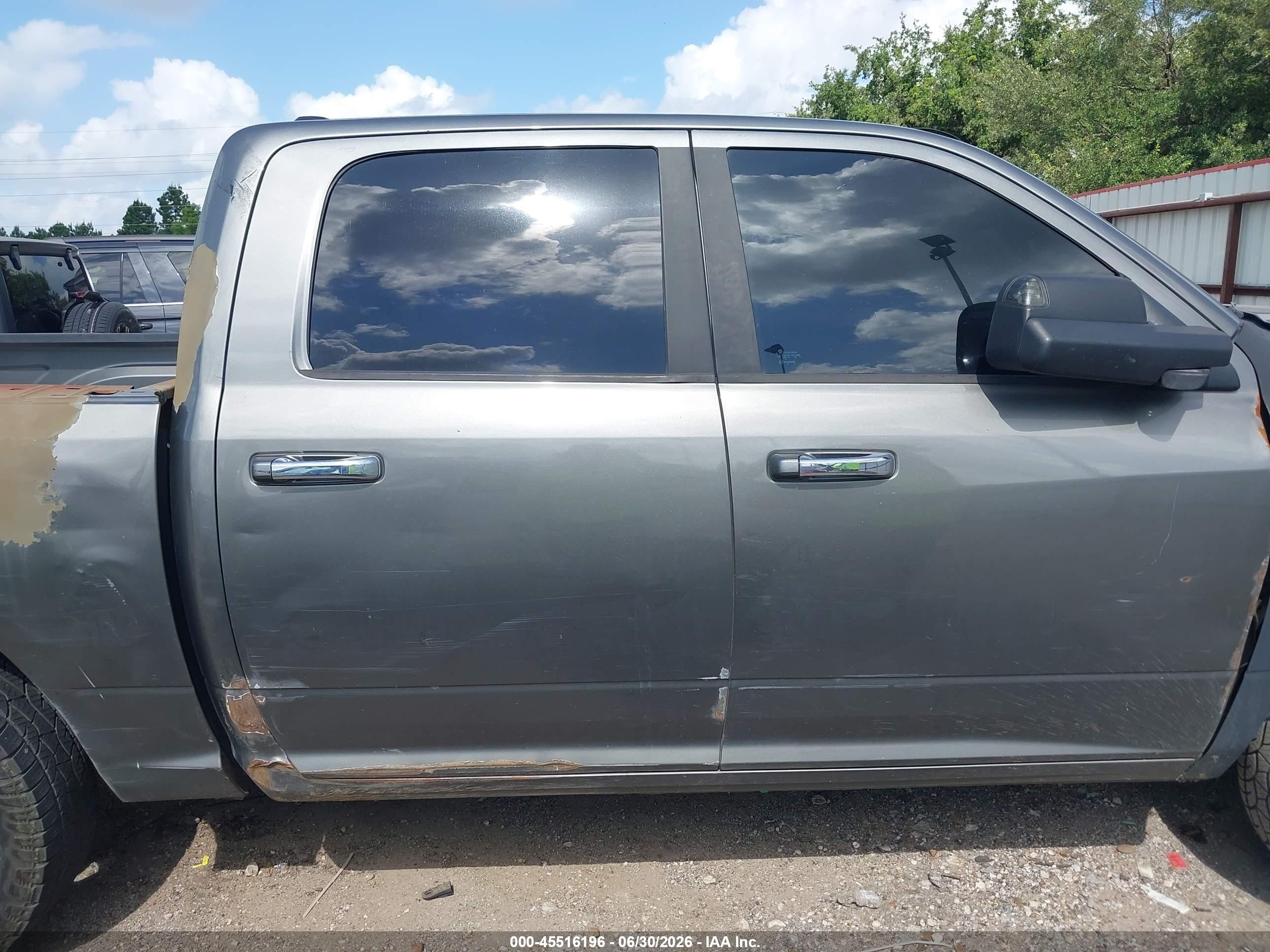 2011 Ram Ram 1500 Slt Gray vin: 1D7RB1CT6BS574032
