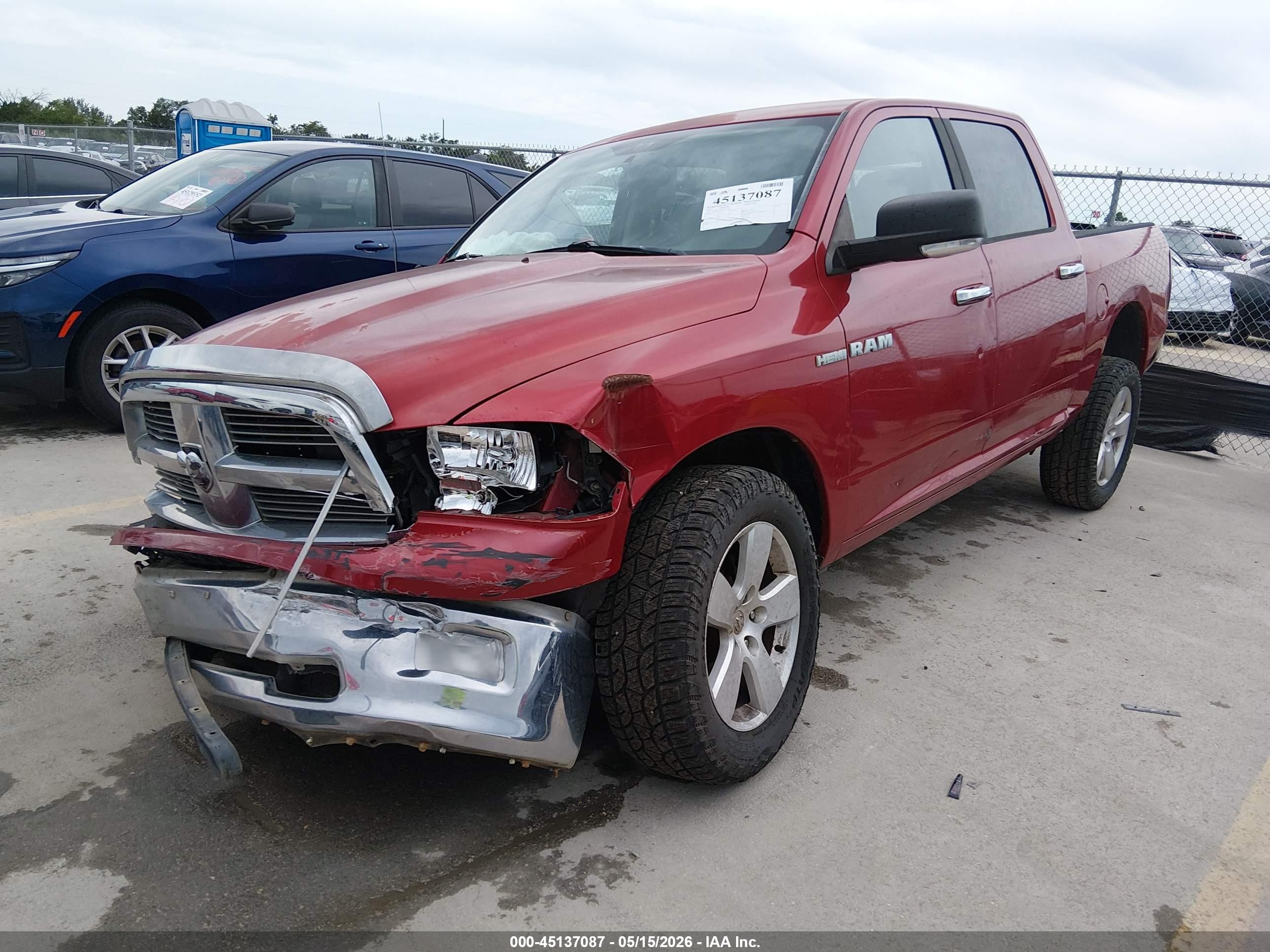 2010 Dodge Ram 1500 Slt/sport/trx Red vin: 1D7RB1CT7AS126218