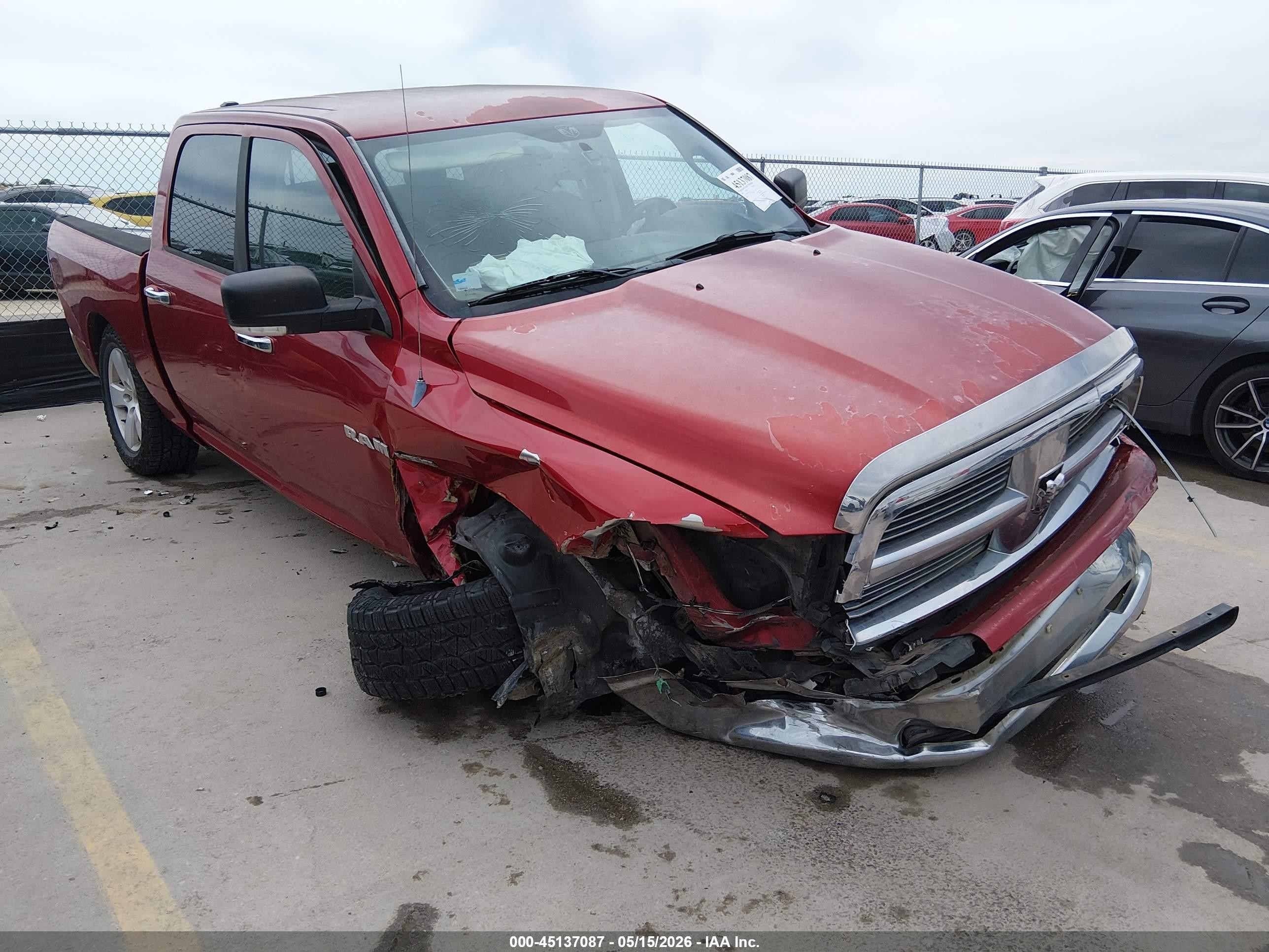 2010 Dodge Ram 1500 Slt/sport/trx Red vin: 1D7RB1CT7AS126218