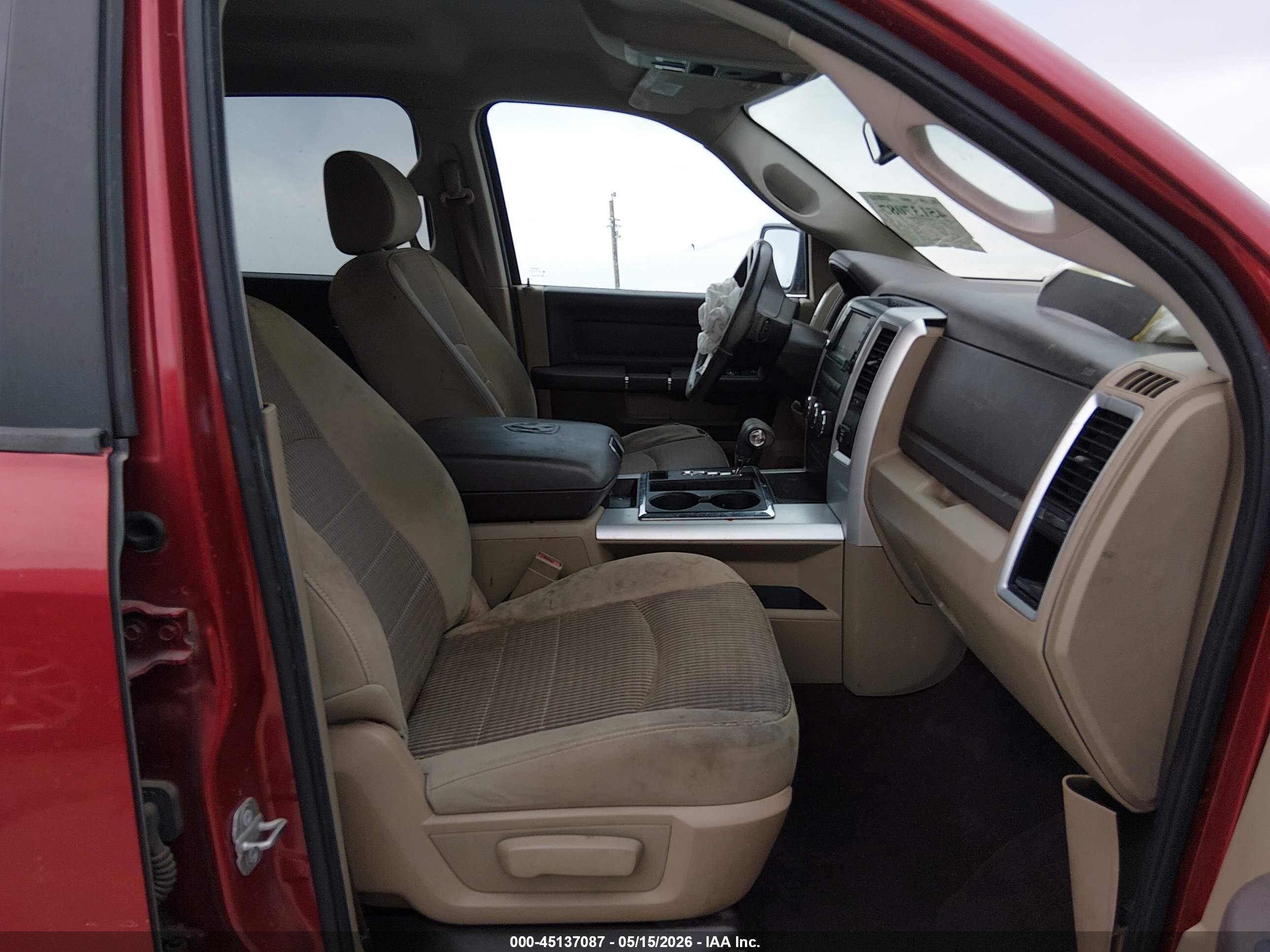2010 Dodge Ram 1500 Slt/sport/trx Red vin: 1D7RB1CT7AS126218