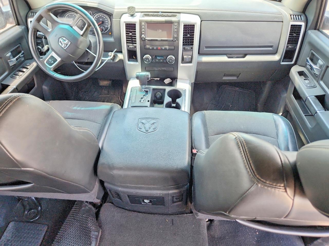 2010 Dodge Ram 1500 Черный vin: 1D7RB1CT7AS169196