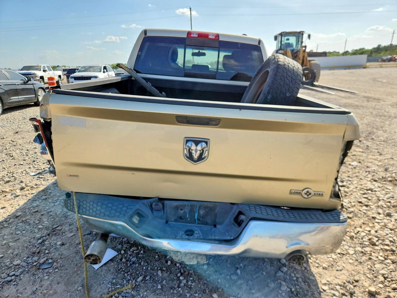 2011 Dodge Ram 1500 Tan vin: 1D7RB1CT8BS515614