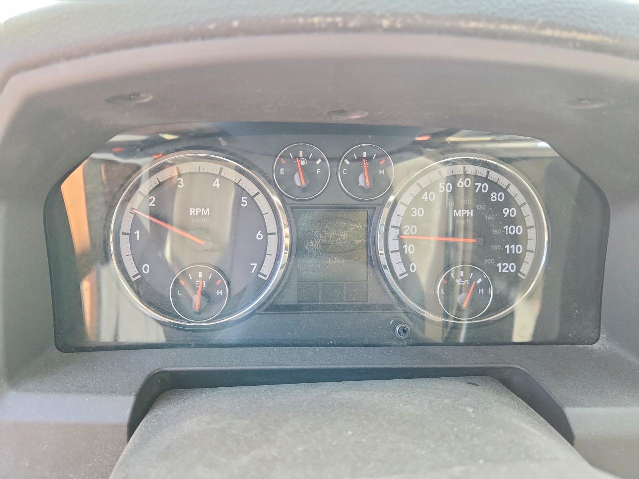 2011 Dodge Ram 1500 Tan vin: 1D7RB1CT8BS515614