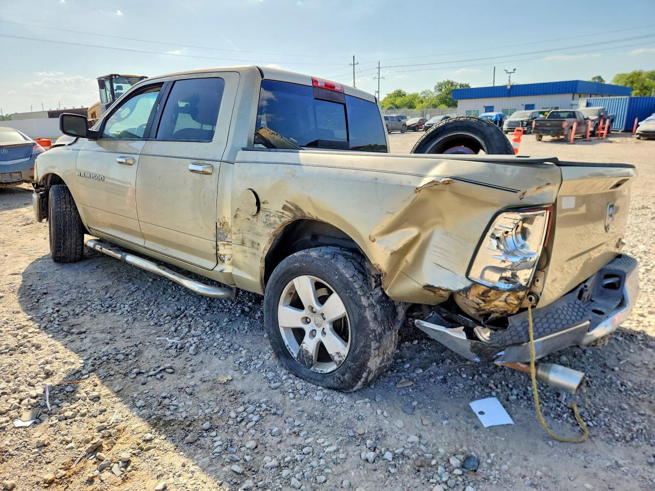 2011 Dodge Ram 1500 Tan vin: 1D7RB1CT8BS515614