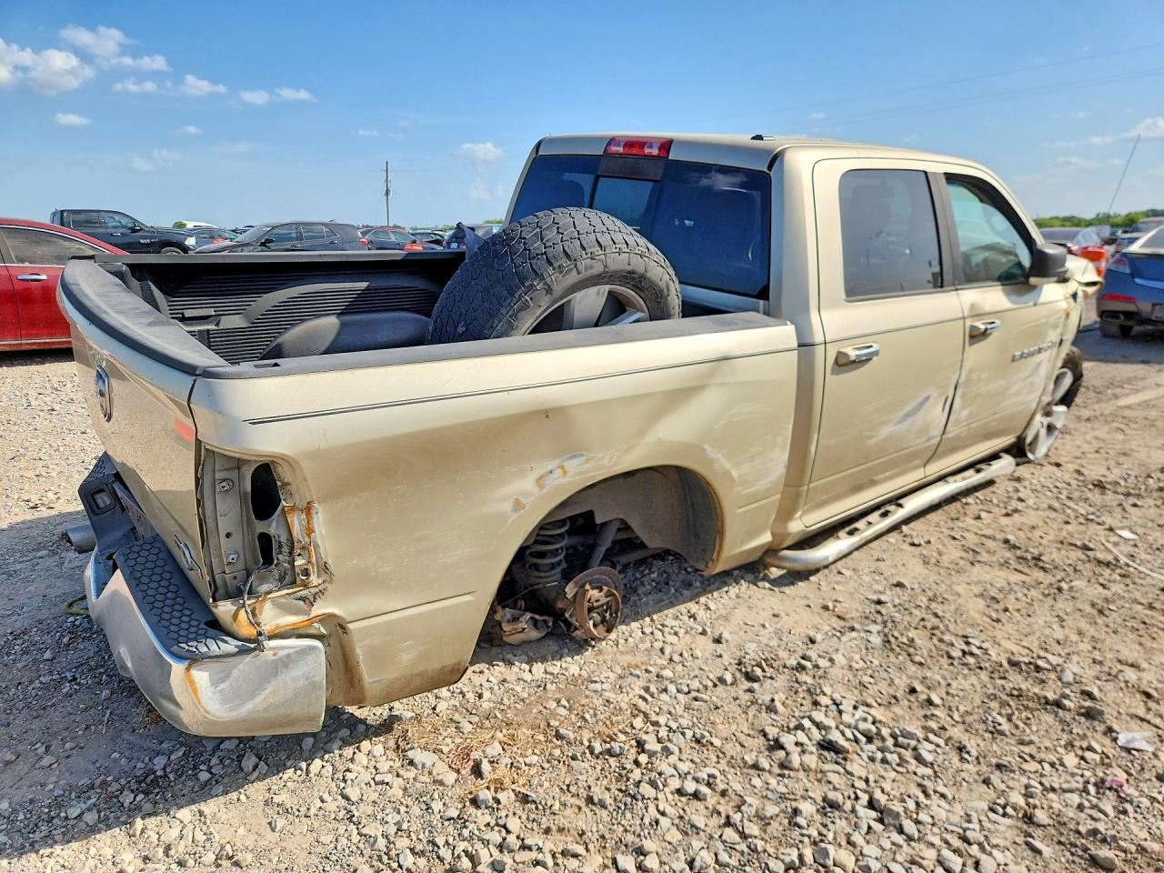 2011 Dodge Ram 1500 Tan vin: 1D7RB1CT8BS515614
