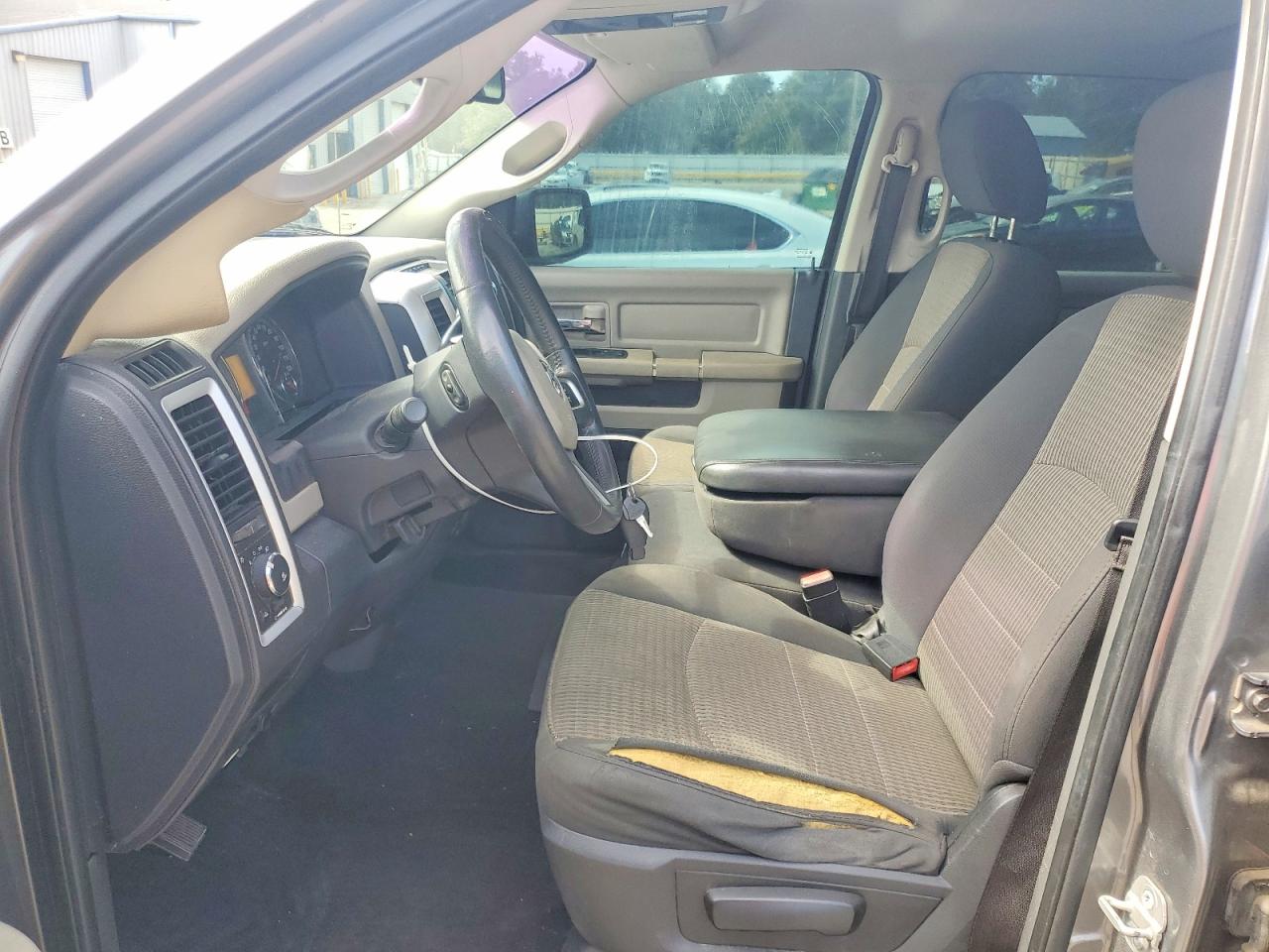 2010 Dodge Ram 1500 Gray vin: 1D7RB1CT9AS100302