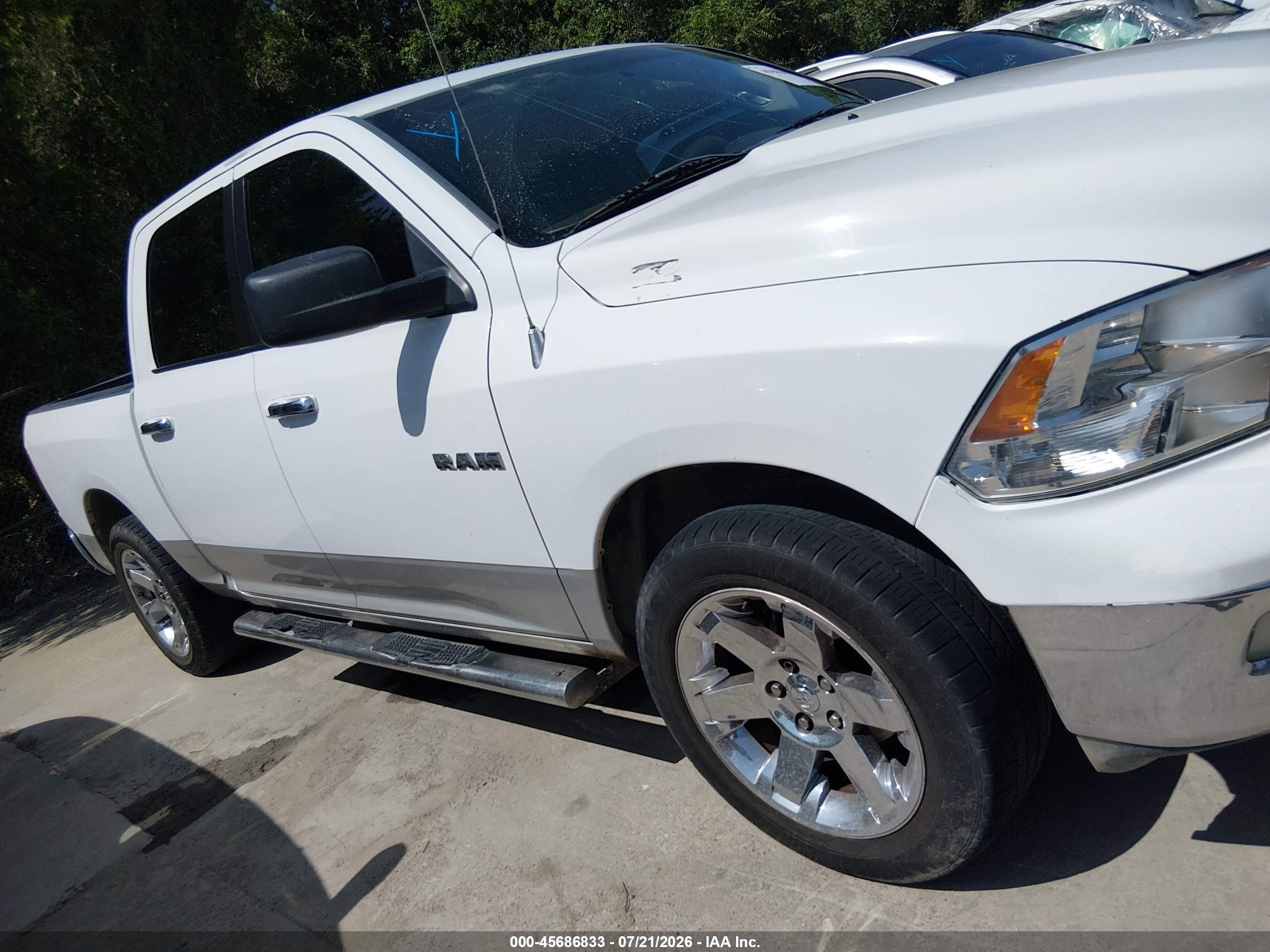 2010 Dodge Ram 1500 Laramie White vin: 1D7RB1CTXAS238561
