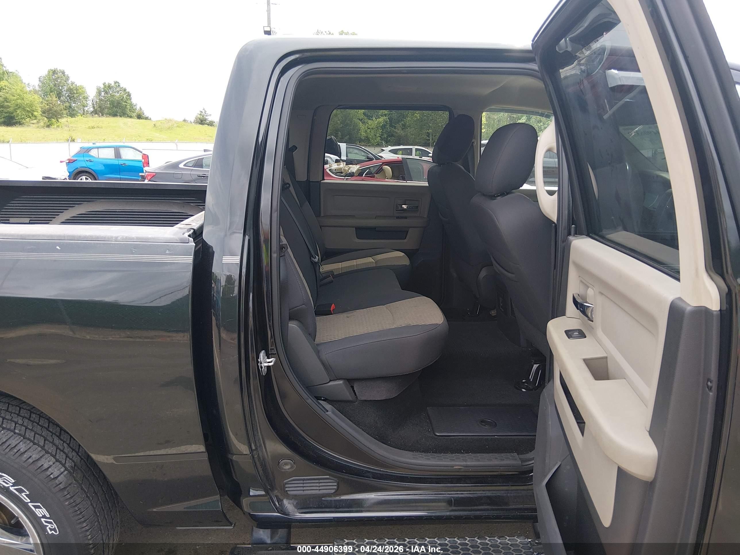 2011 Ram Ram 1500 Slt Black vin: 1D7RB1CTXBS570212