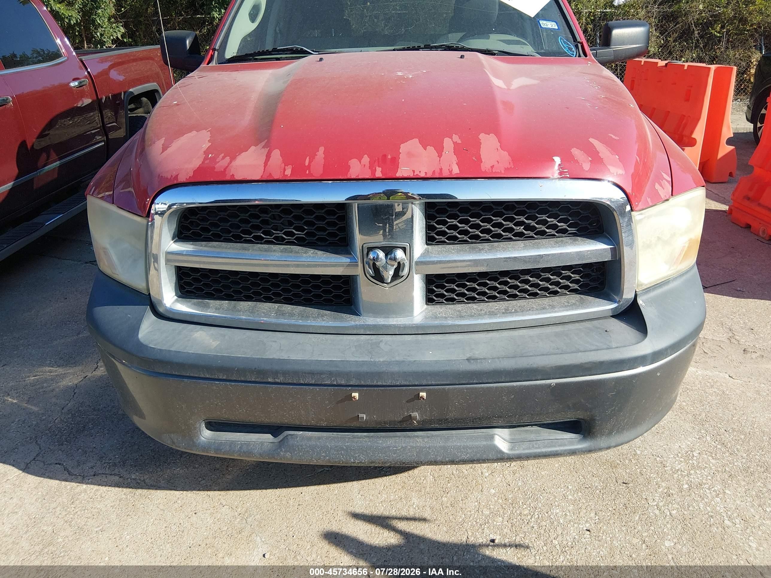 2010 Dodge Ram 1500 St Red vin: 1D7RB1GK0AS138714