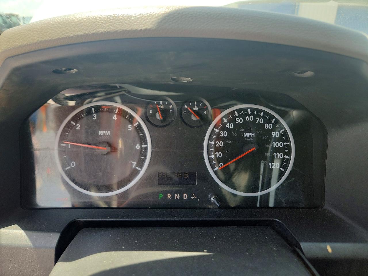 2010 Dodge Ram 1500 White vin: 1D7RB1GK1AS122067
