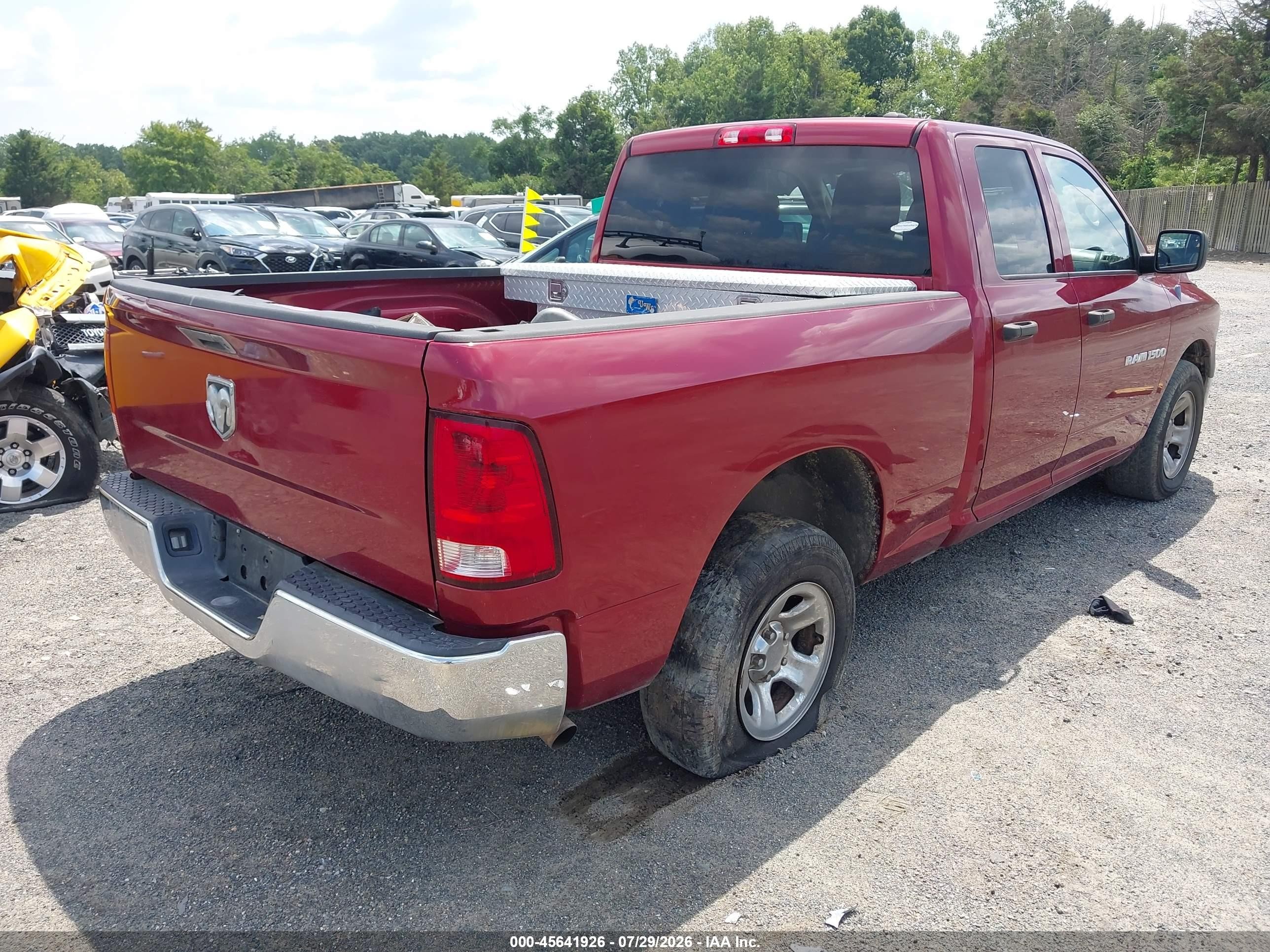 2011 Ram Ram 1500 St Burgundy vin: 1D7RB1GK2BS550263