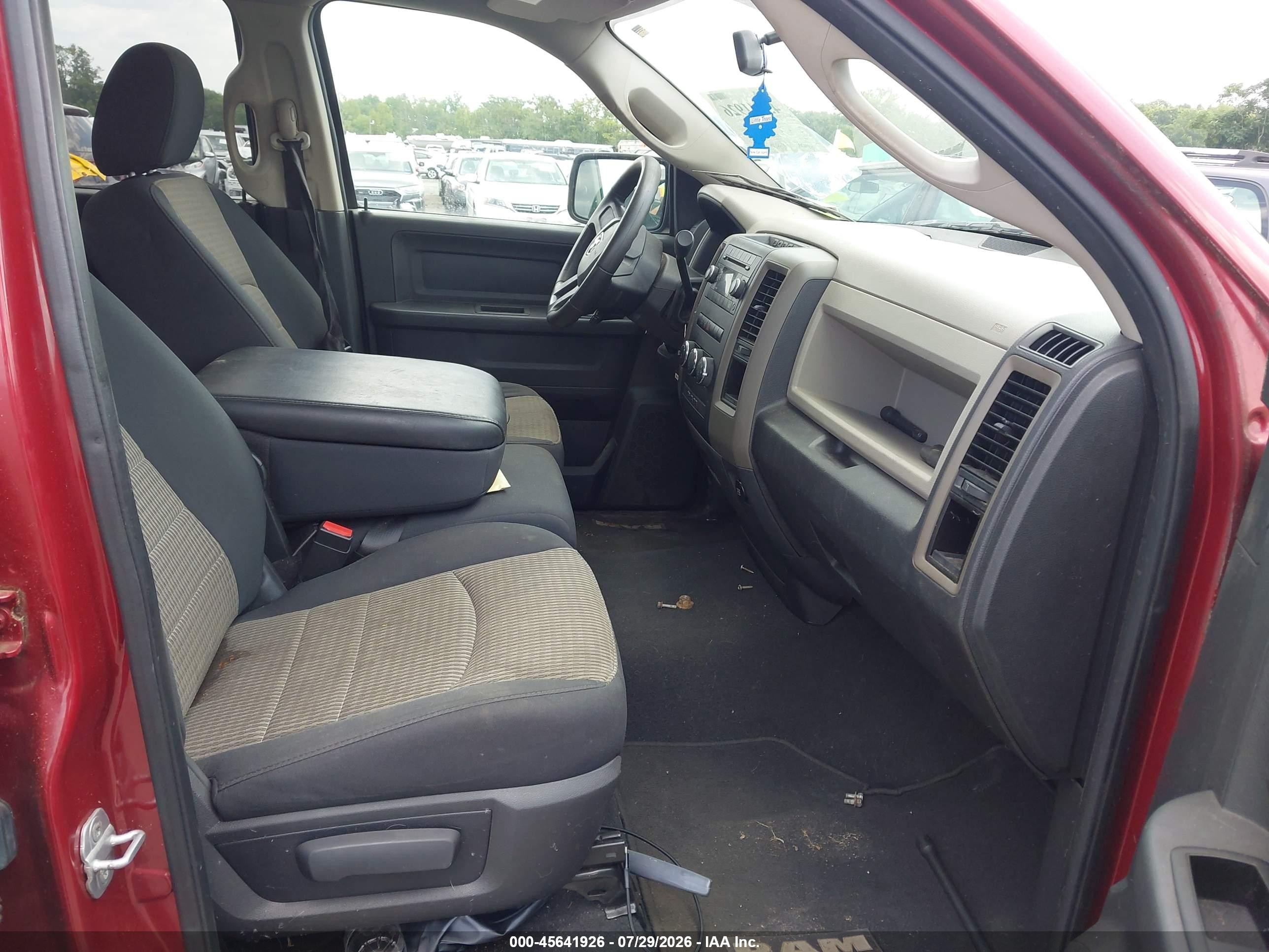2011 Ram Ram 1500 St Burgundy vin: 1D7RB1GK2BS550263