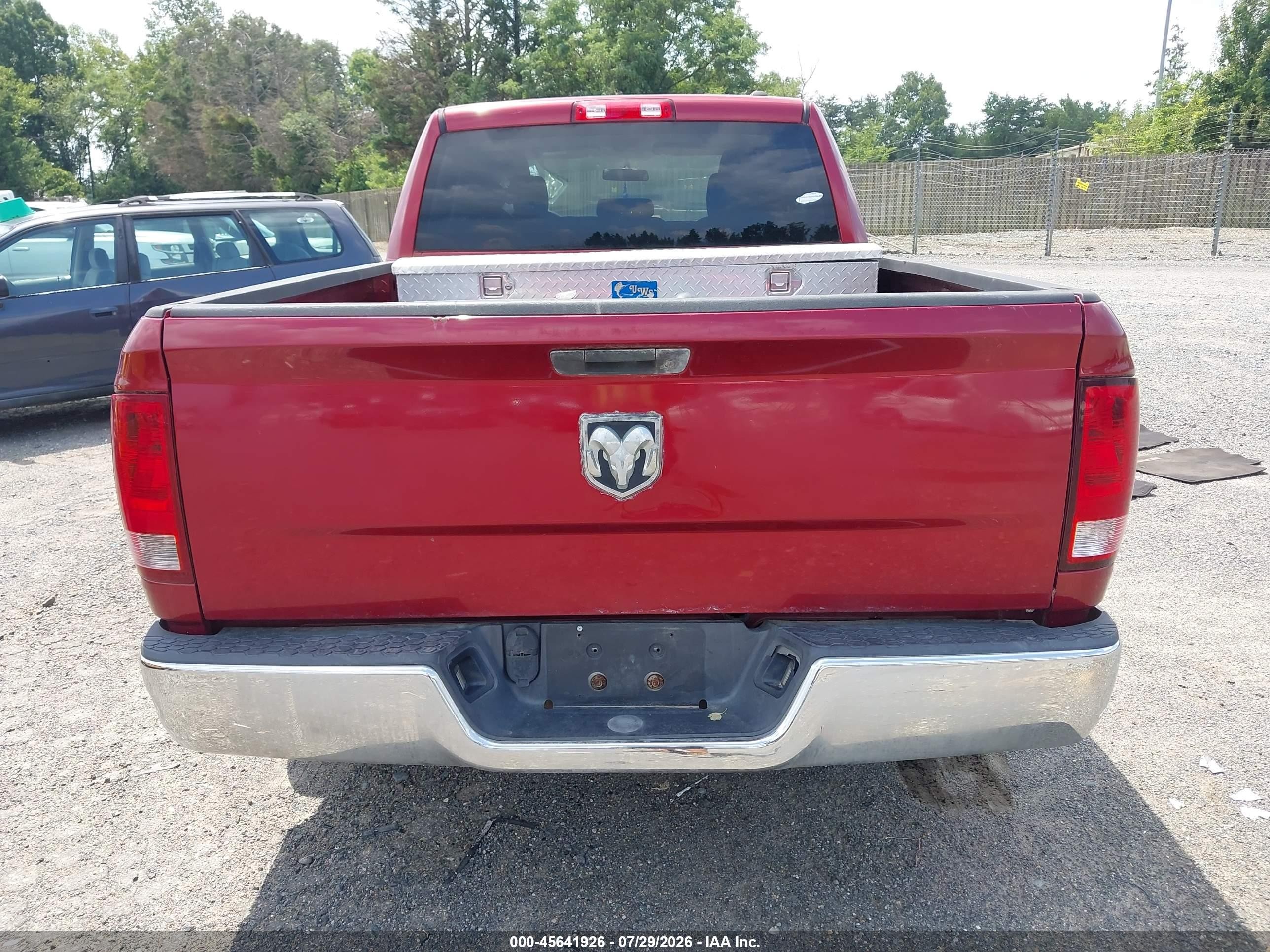 2011 Ram Ram 1500 St Burgundy vin: 1D7RB1GK2BS550263