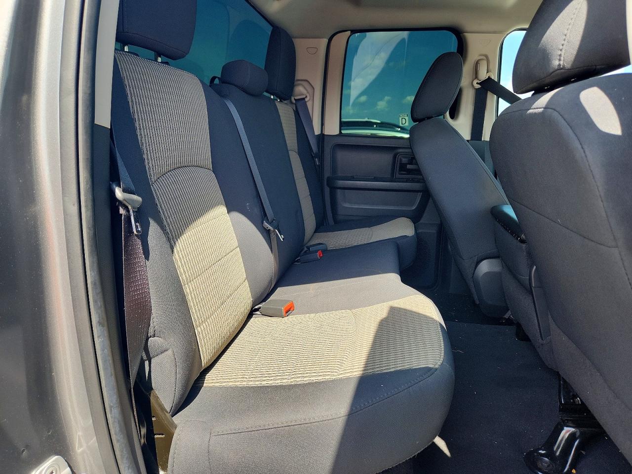 2011 Dodge Ram 1500 Серый vin: 1D7RB1GK8BS601457
