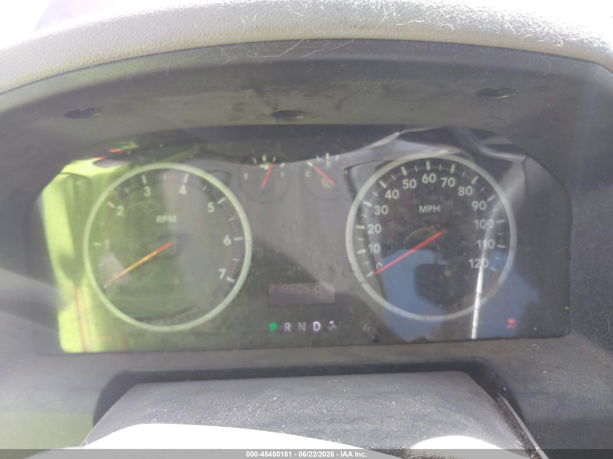 2011 Ram Ram 1500 St Burgundy vin: 1D7RB1GKXBS577985