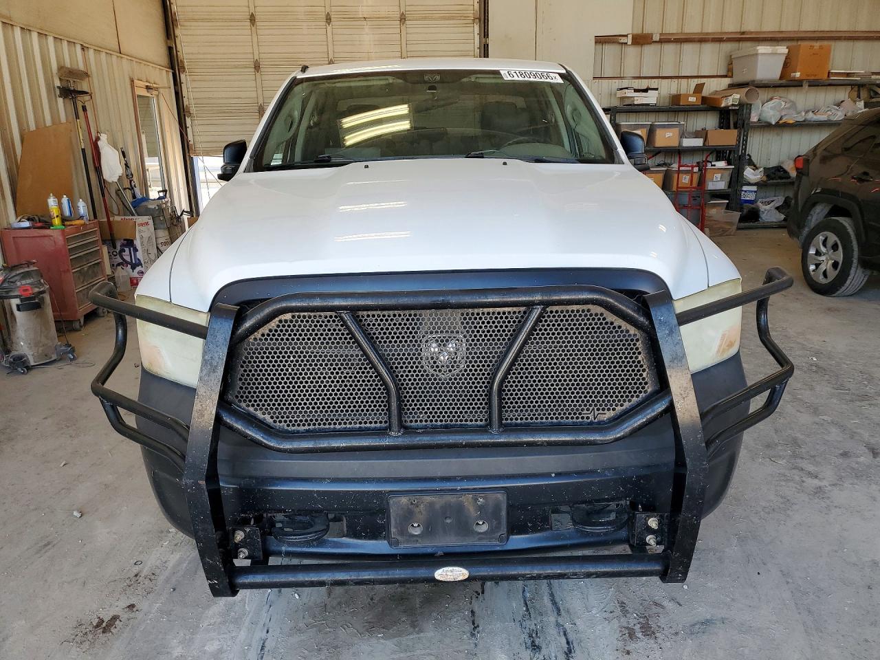 2011 Dodge Ram 1500 White vin: 1D7RB1GKXBS635982