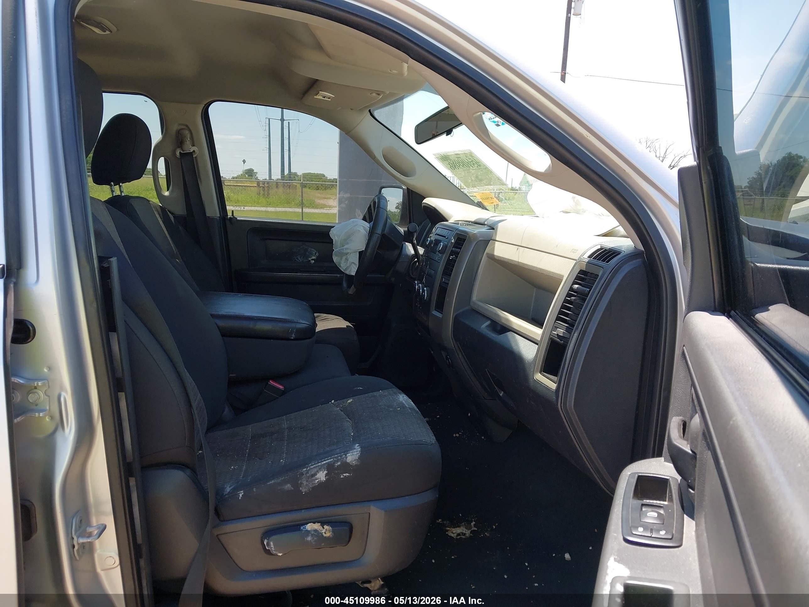 2010 Dodge Ram 1500 St Silver vin: 1D7RB1GP0AS213570