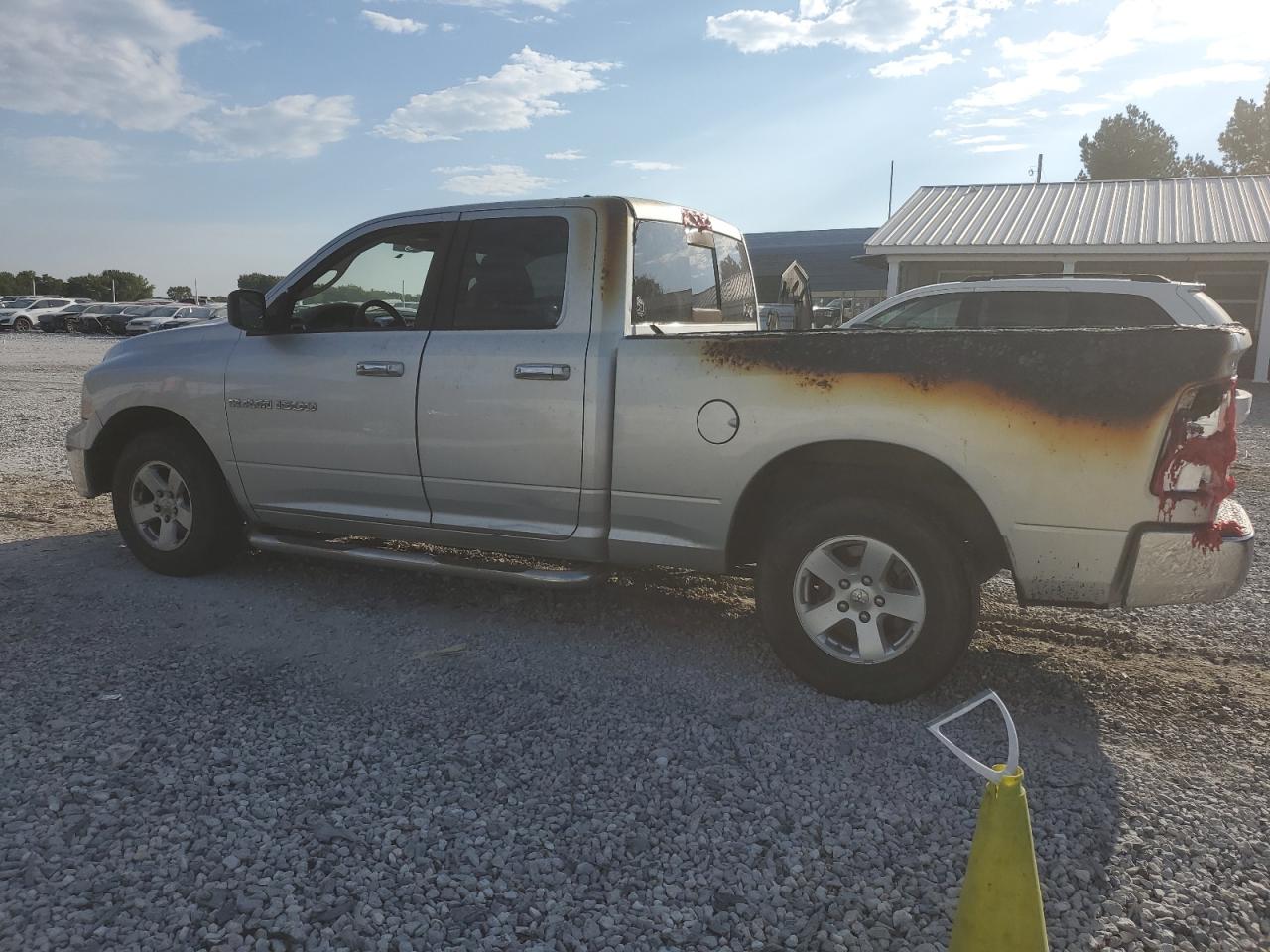 2011 Dodge Ram 1500 Серебряный vin: 1D7RB1GP0BS614456