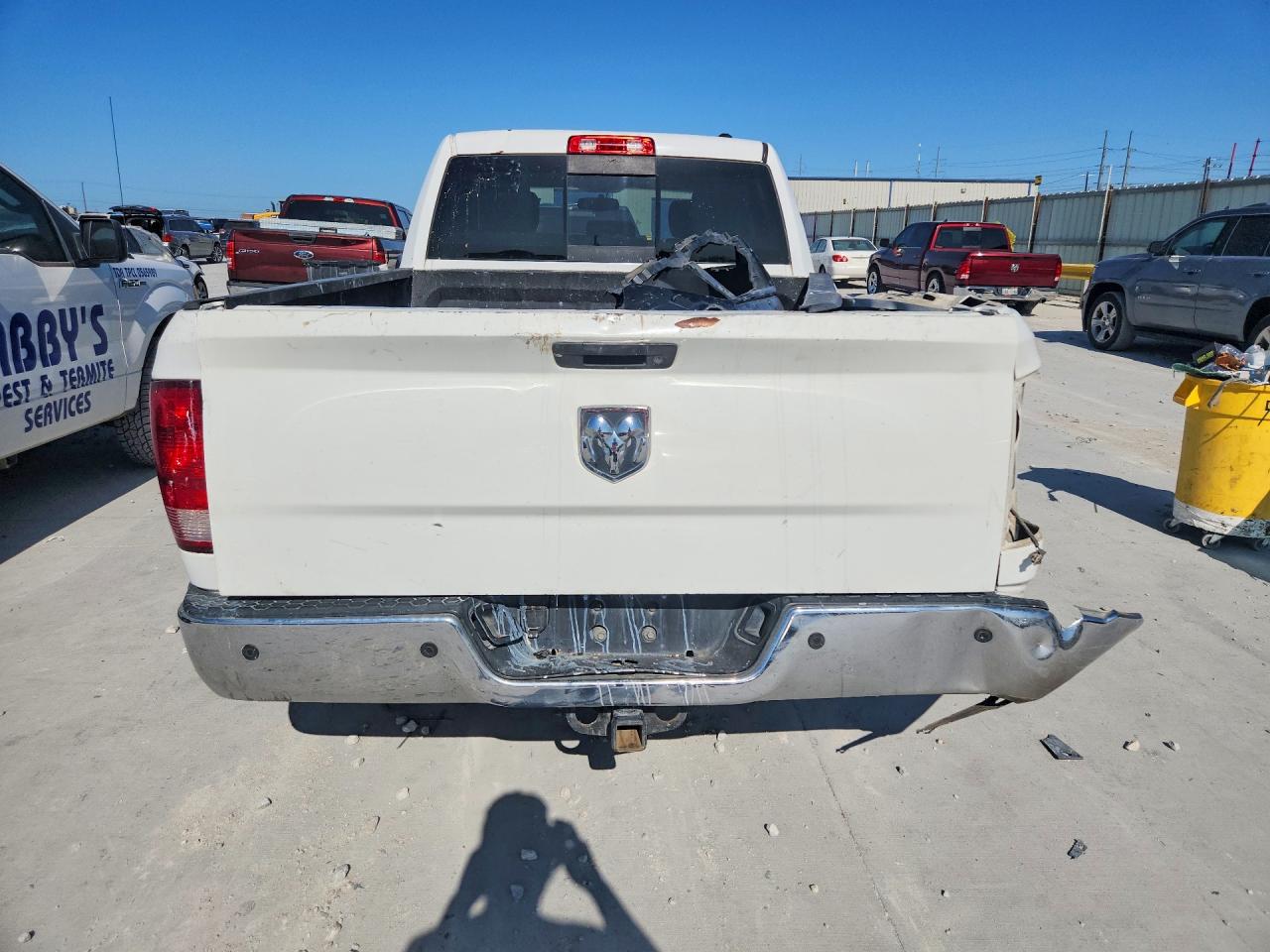 2011 Dodge Ram 1500 White vin: 1D7RB1GP1BS620332