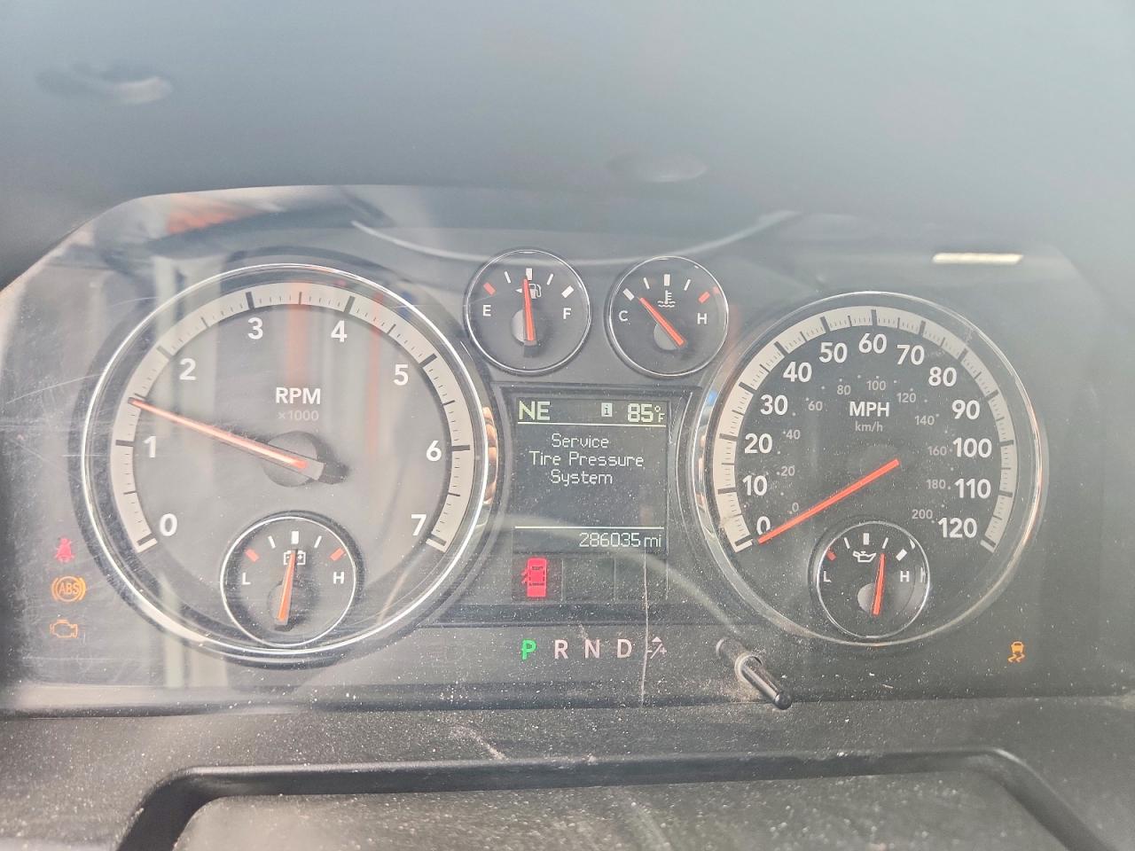 2011 Dodge Ram 1500 White vin: 1D7RB1GP1BS620332