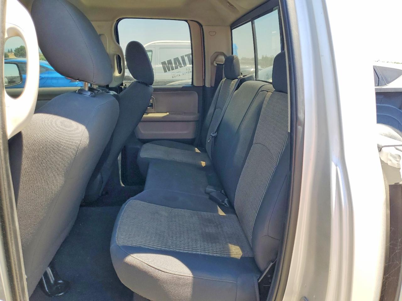 2010 Dodge Ram 1500 Silver vin: 1D7RB1GP2AS105158
