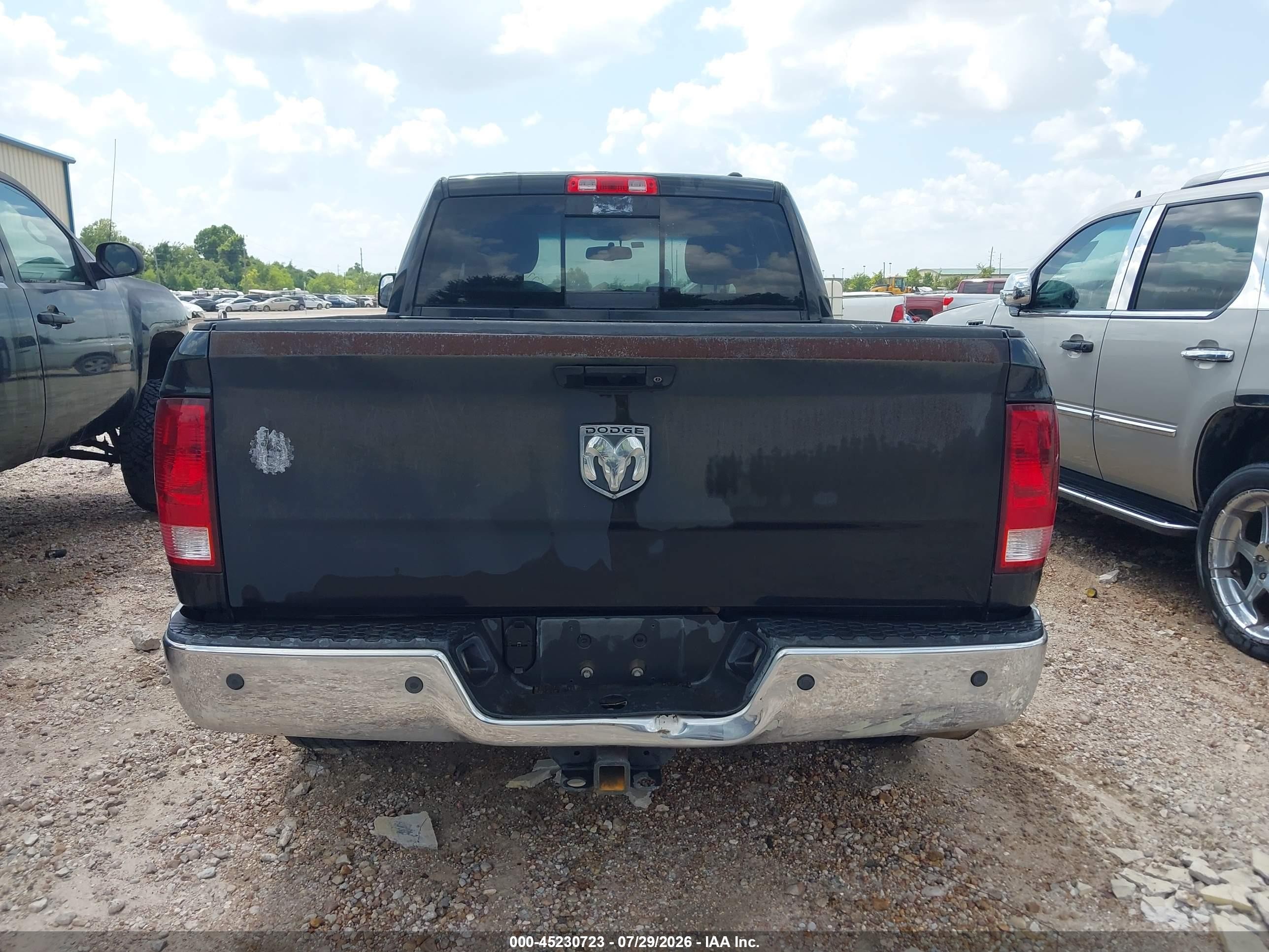 2010 Dodge Ram 1500 Slt/sport/trx Black vin: 1D7RB1GP2AS152349
