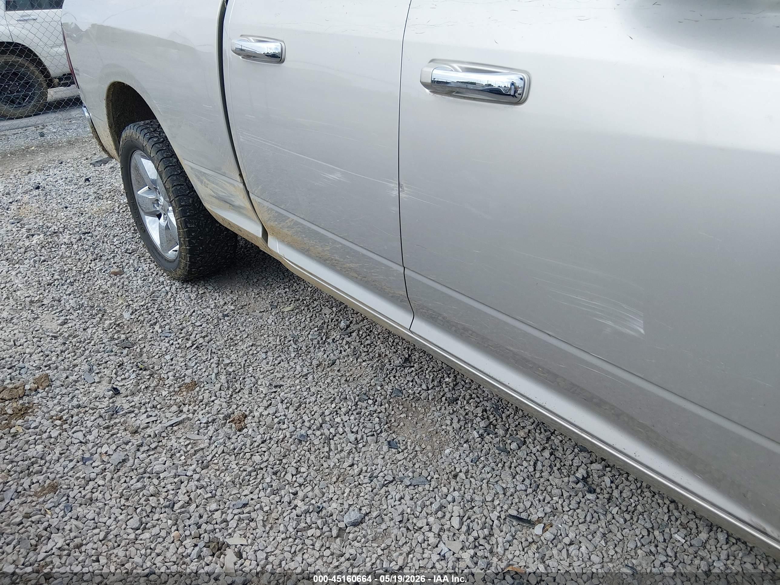 2010 Dodge Ram 1500 Slt/sport/trx Gold vin: 1D7RB1GP3AS209500