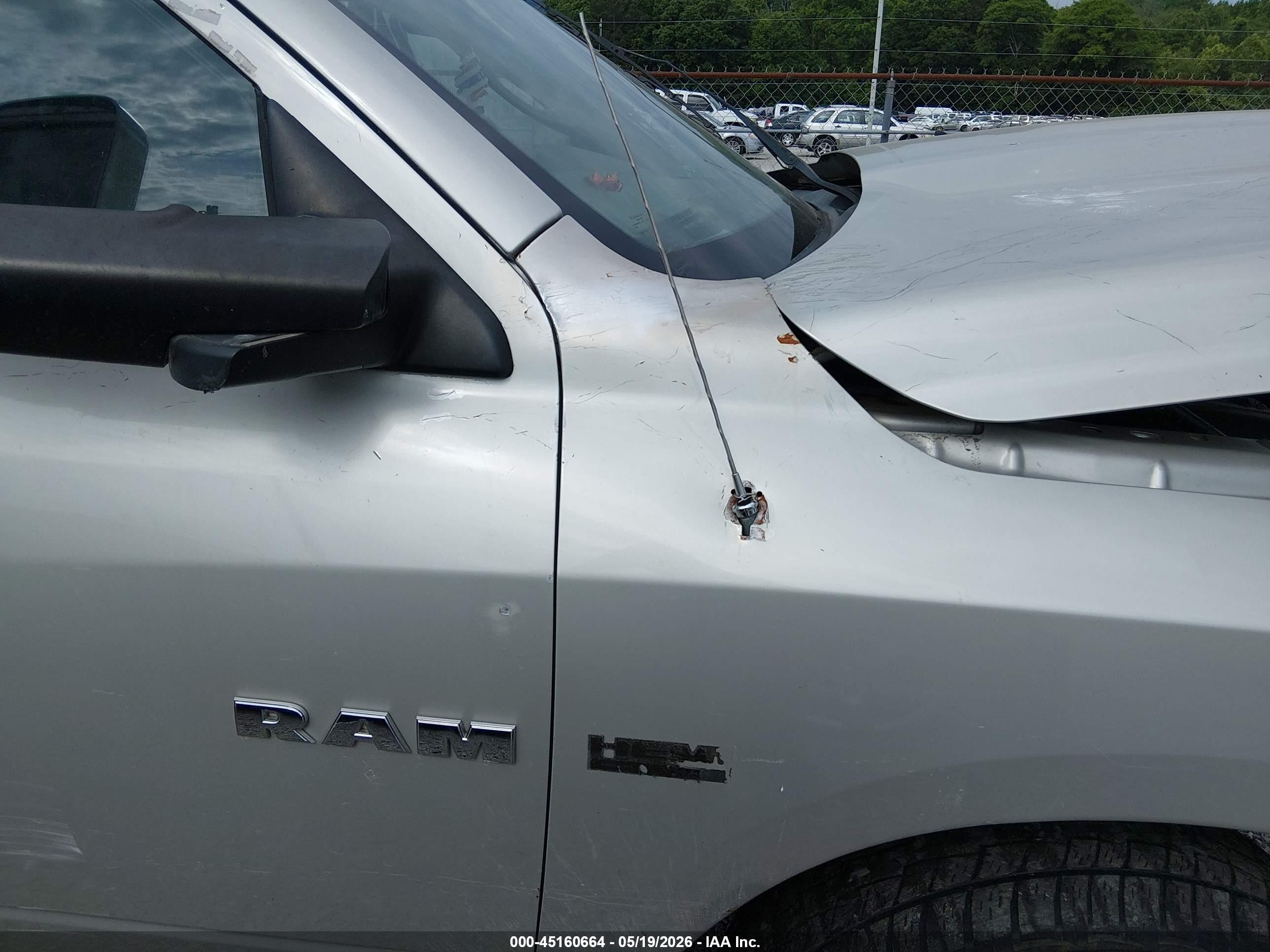2010 Dodge Ram 1500 Slt/sport/trx Gold vin: 1D7RB1GP3AS209500