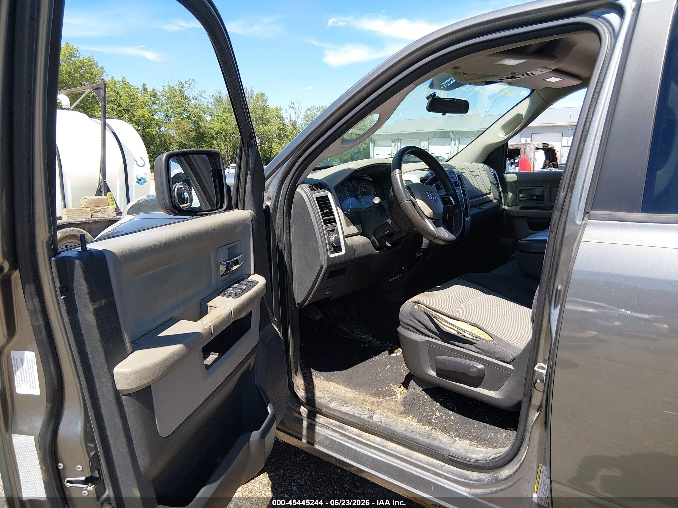 2011 Ram Ram 1500 Slt Gray vin: 1D7RB1GP3BS696165